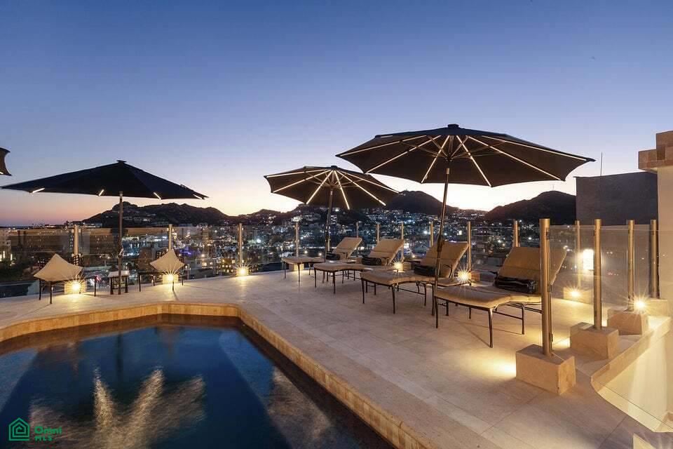 Penthouse One Medano Private Rooftop Pool w/Terrace 20G, El Medano, Los Cabos, Baja California Sur, 23453