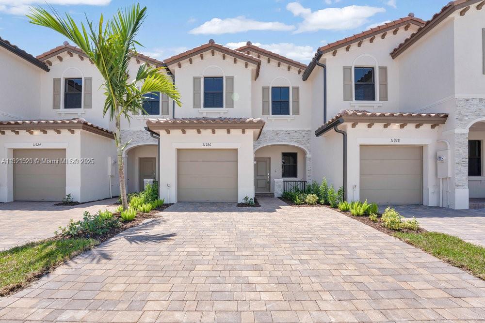 Silver Palm Residential H