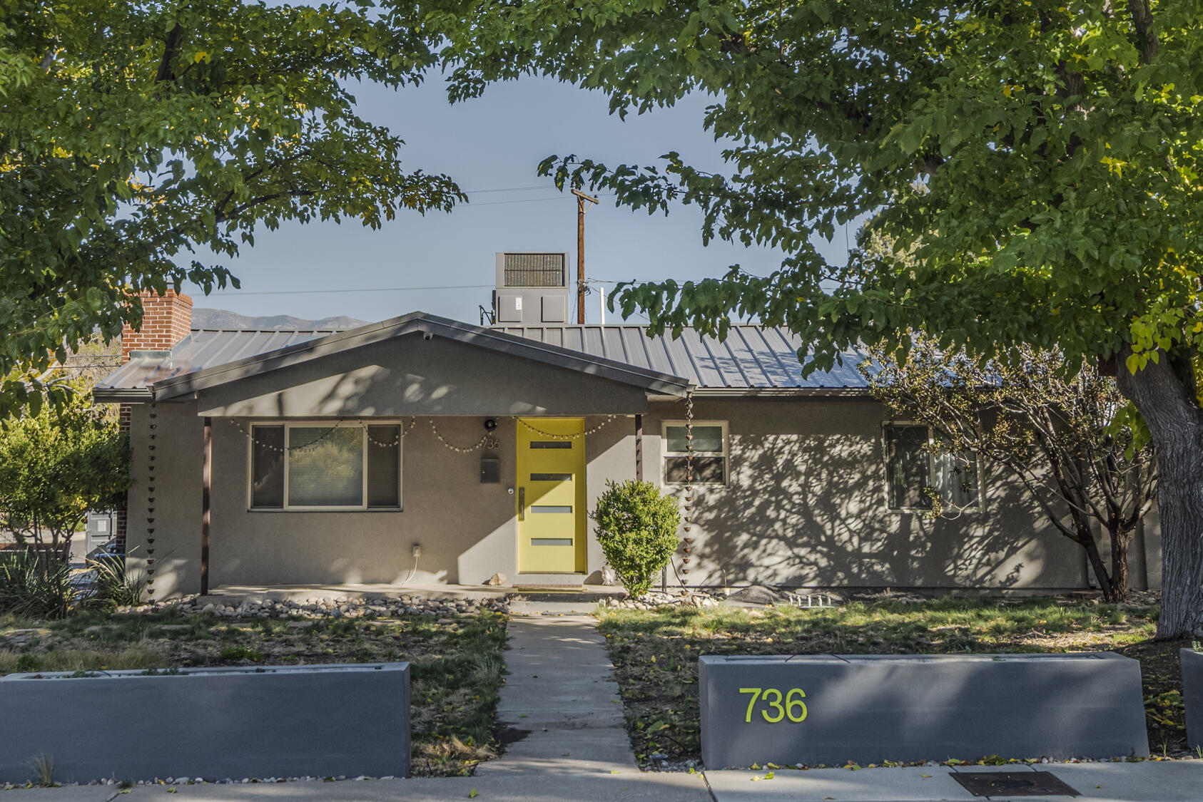 736 Quincy Street, Albuquerque NM 87110