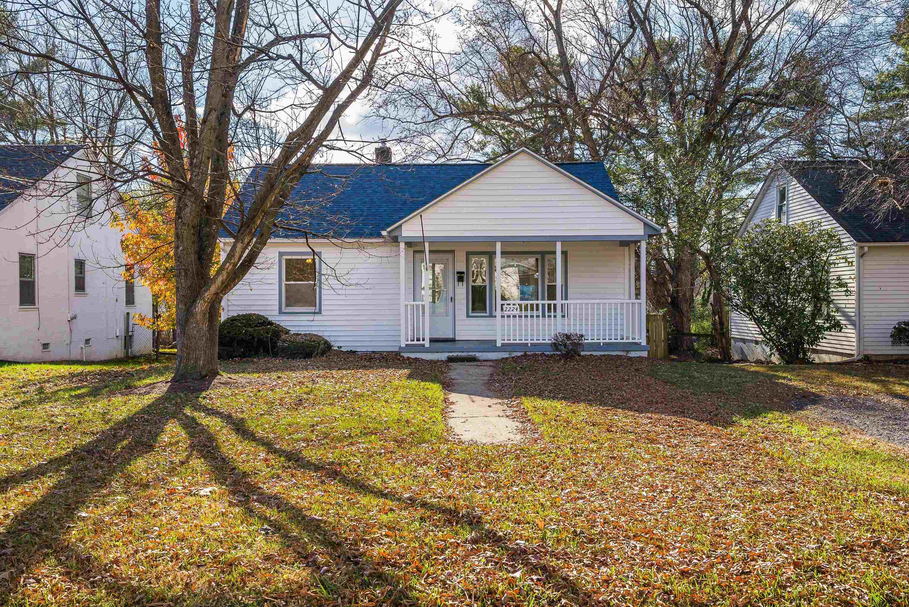 2224 MT VERNON ST, Waynesboro, VA 22980