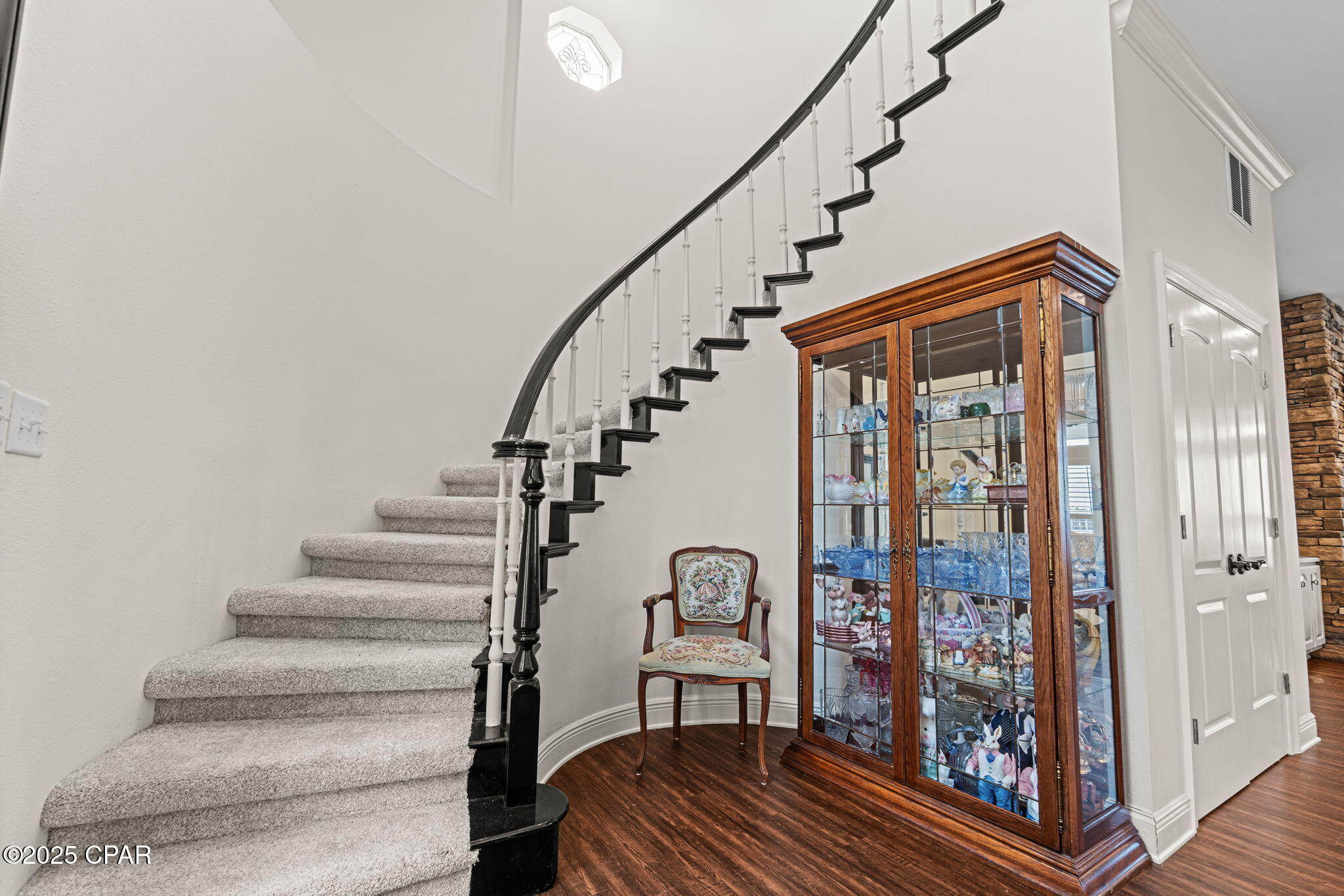 Image 36 For 101 Harbour Pointe Drive