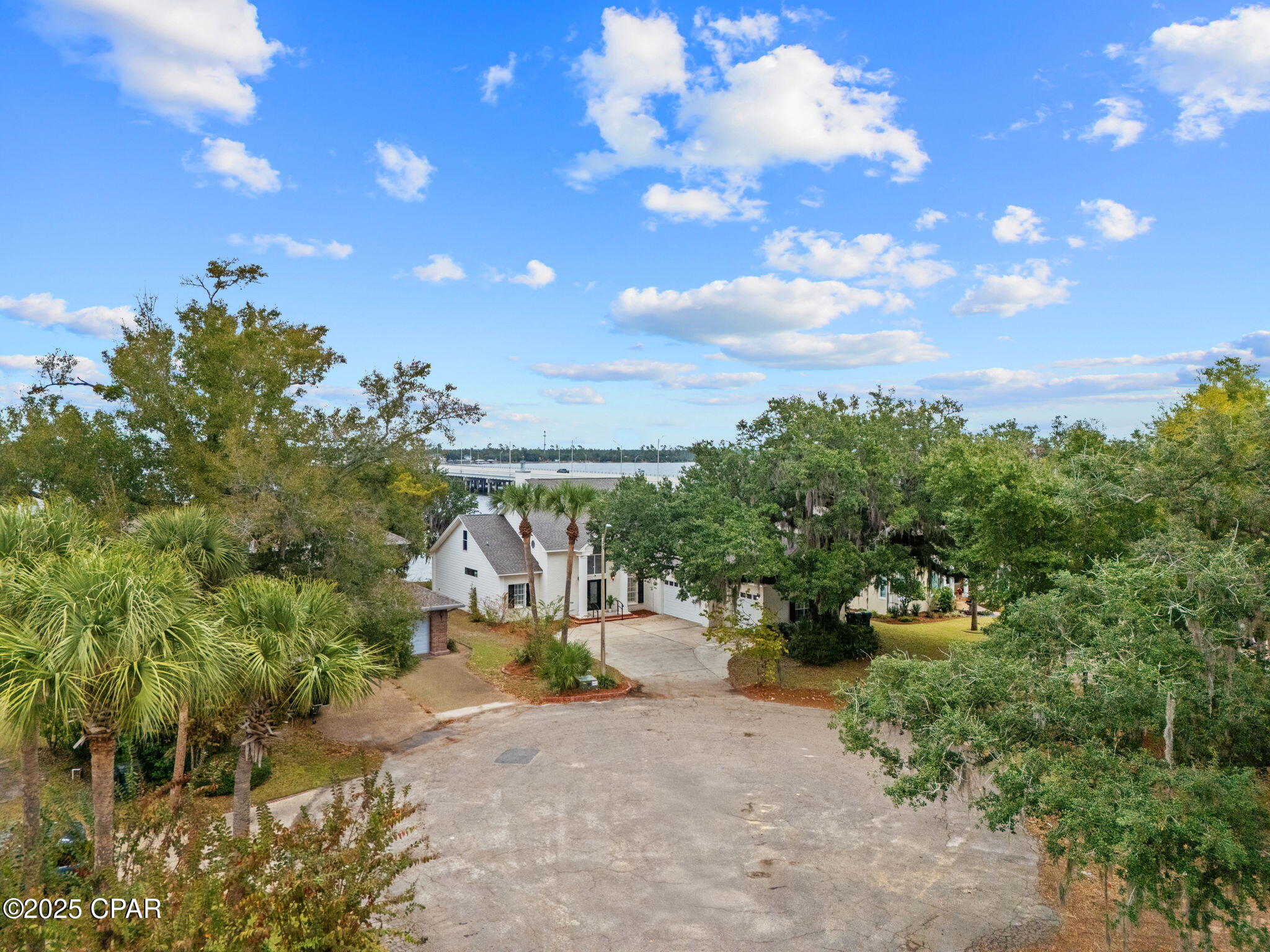 Image 48 For 101 Harbour Pointe Drive