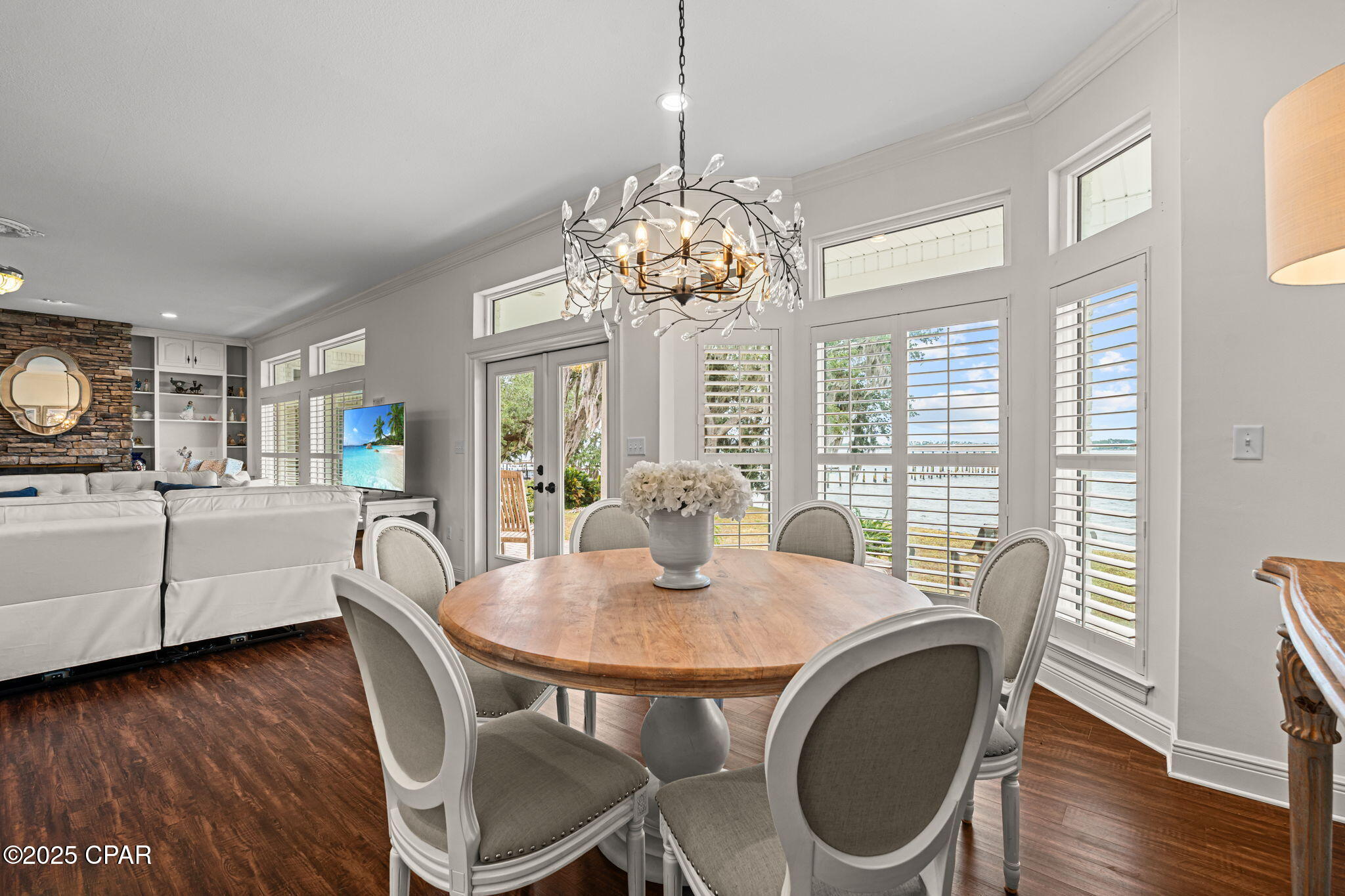 Image 7 For 101 Harbour Pointe Drive