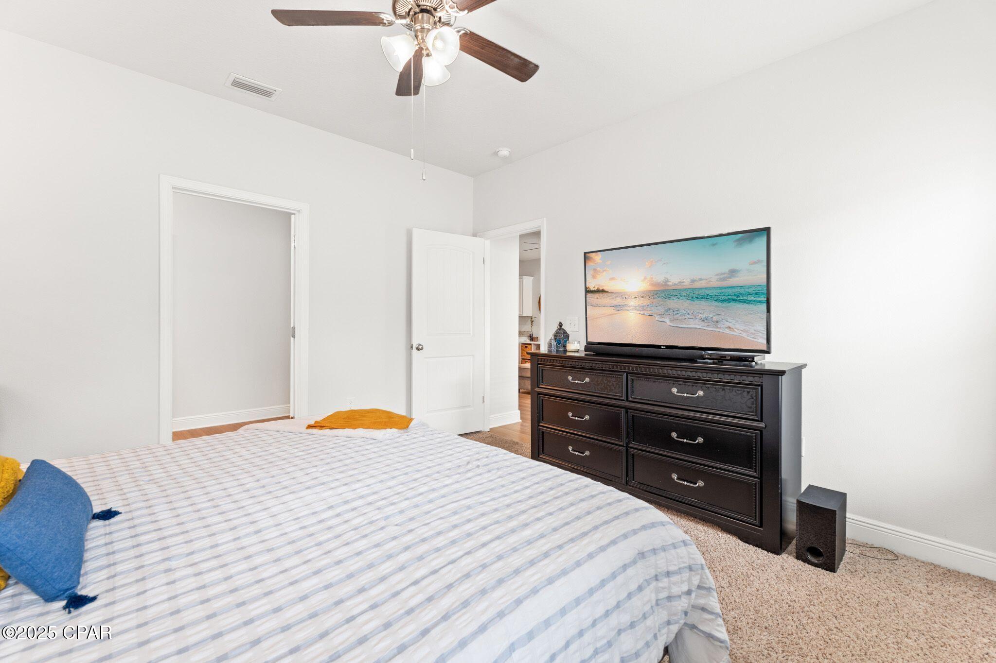 Image 13 For 238 Moonraker Circle