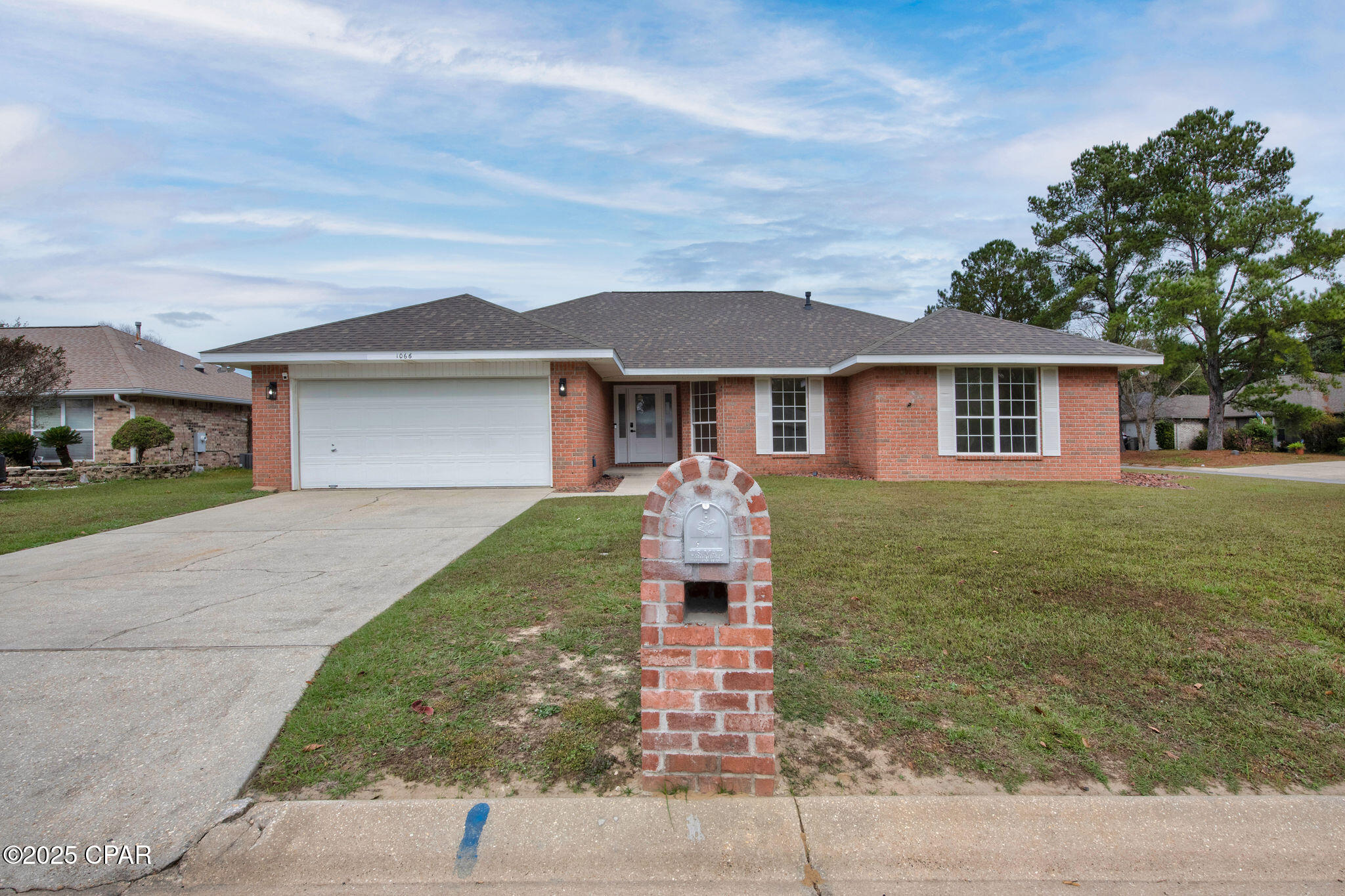 Image 2 For 1066 Meyer Way