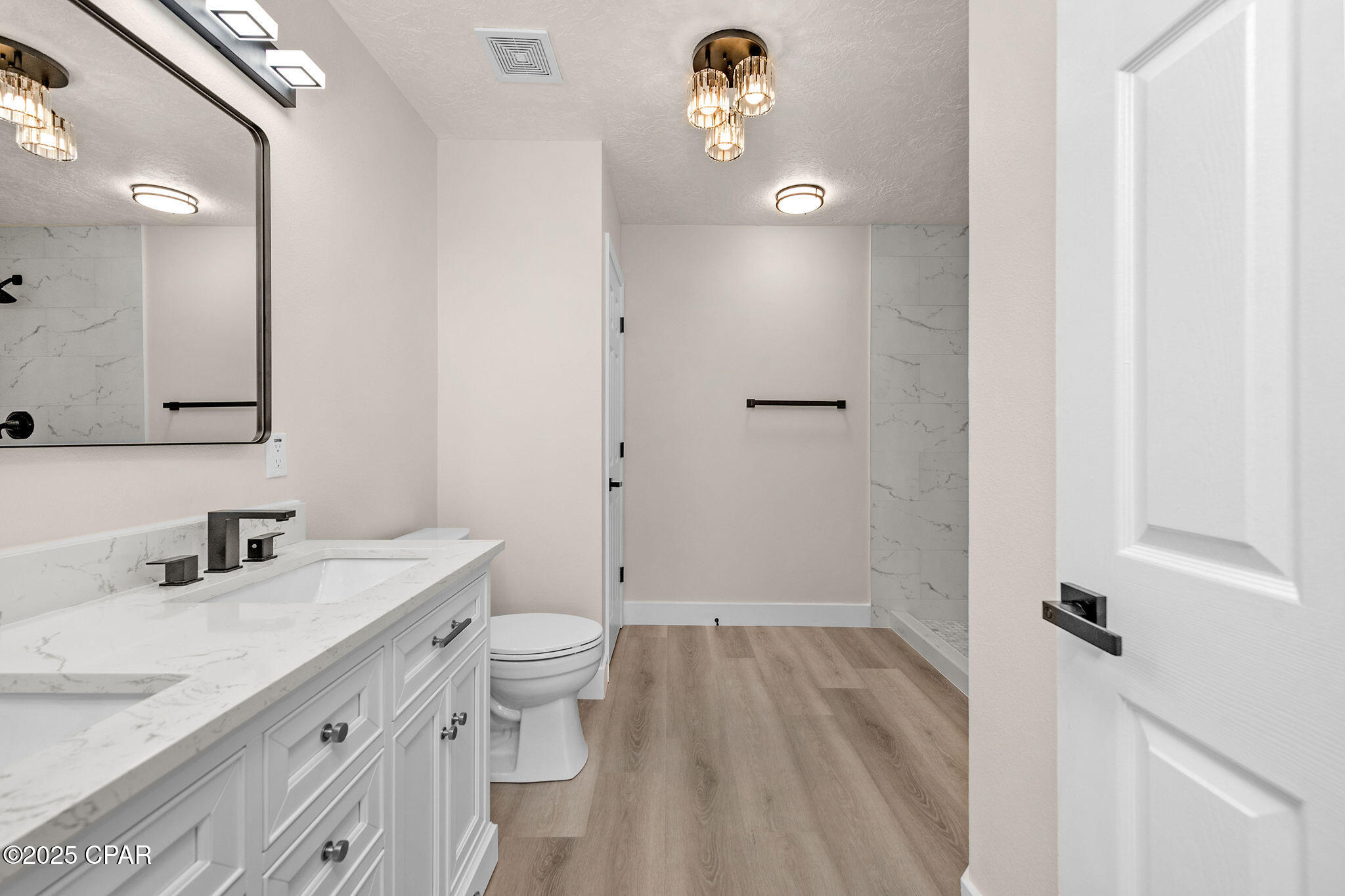 Image 21 For 1066 Meyer Way