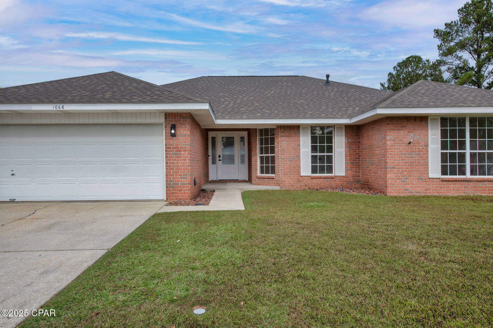 Image 24 For 1066 Meyer Way