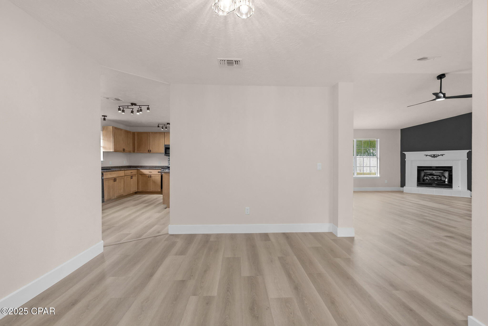 Image 34 For 1066 Meyer Way