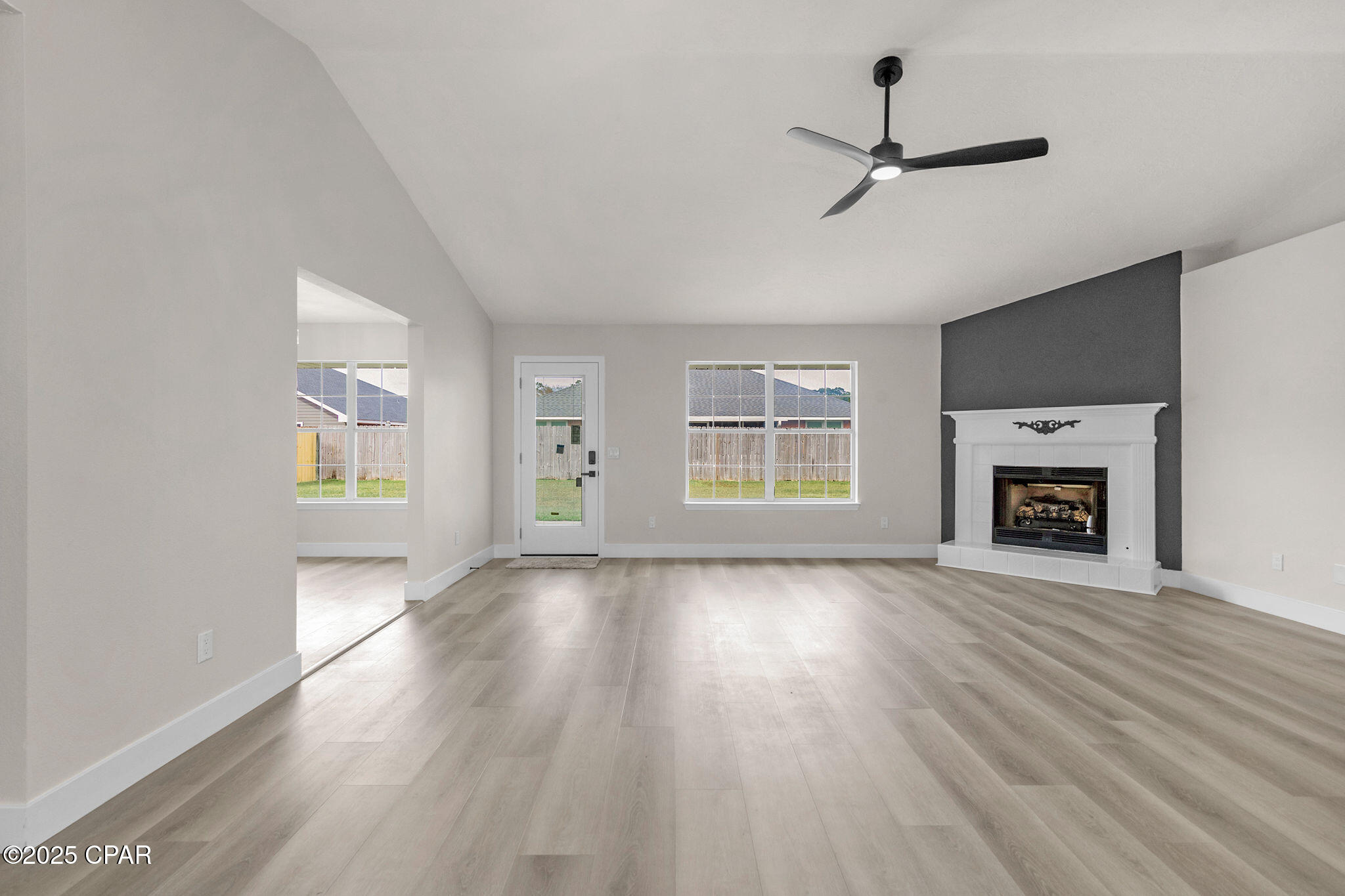 Image 5 For 1066 Meyer Way