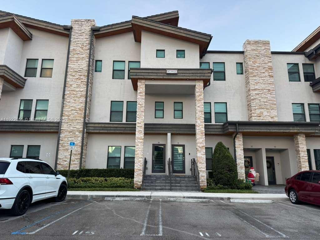 Grand Bay South Gardens S