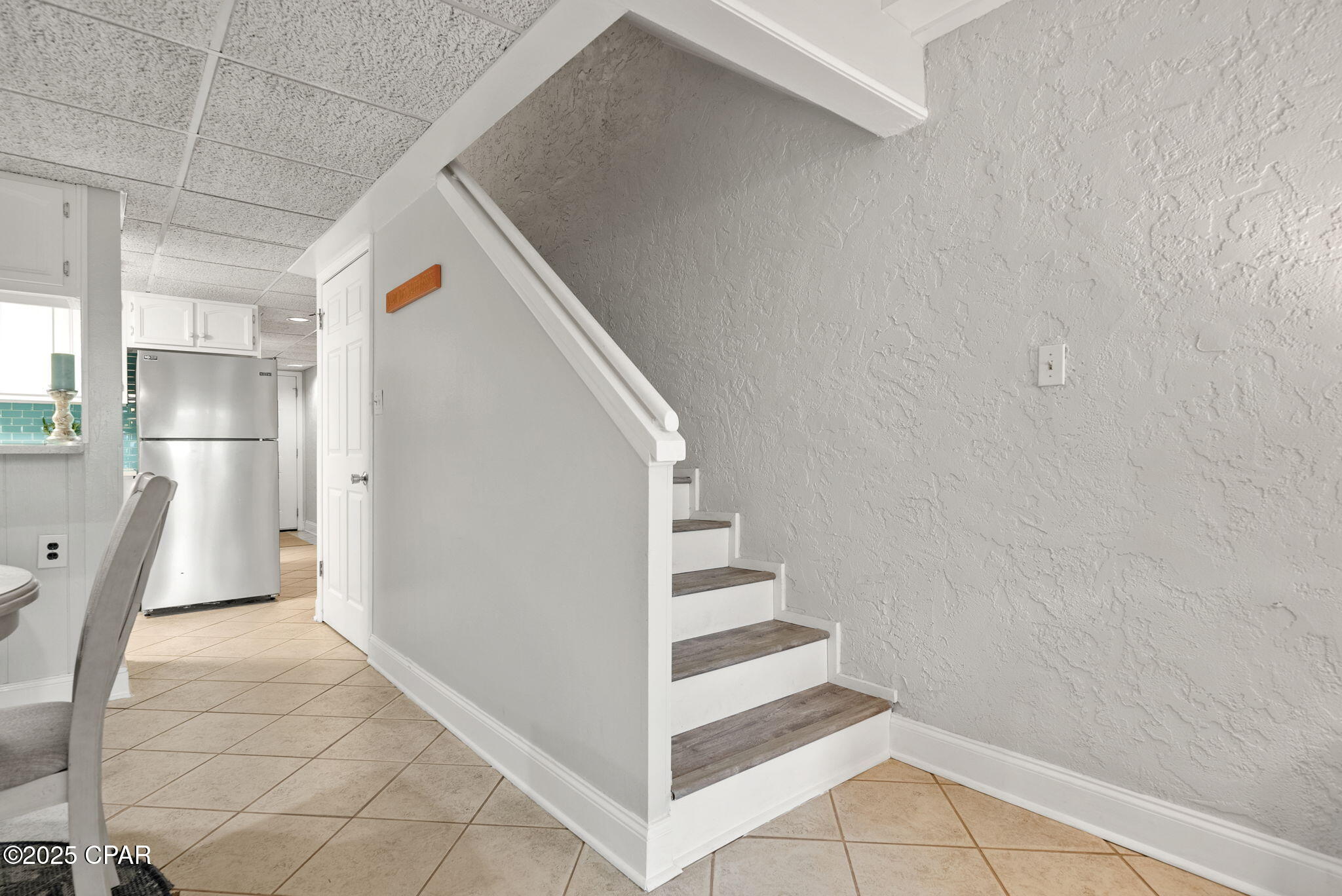 Image 13 For 8727 Thomas Drive B17