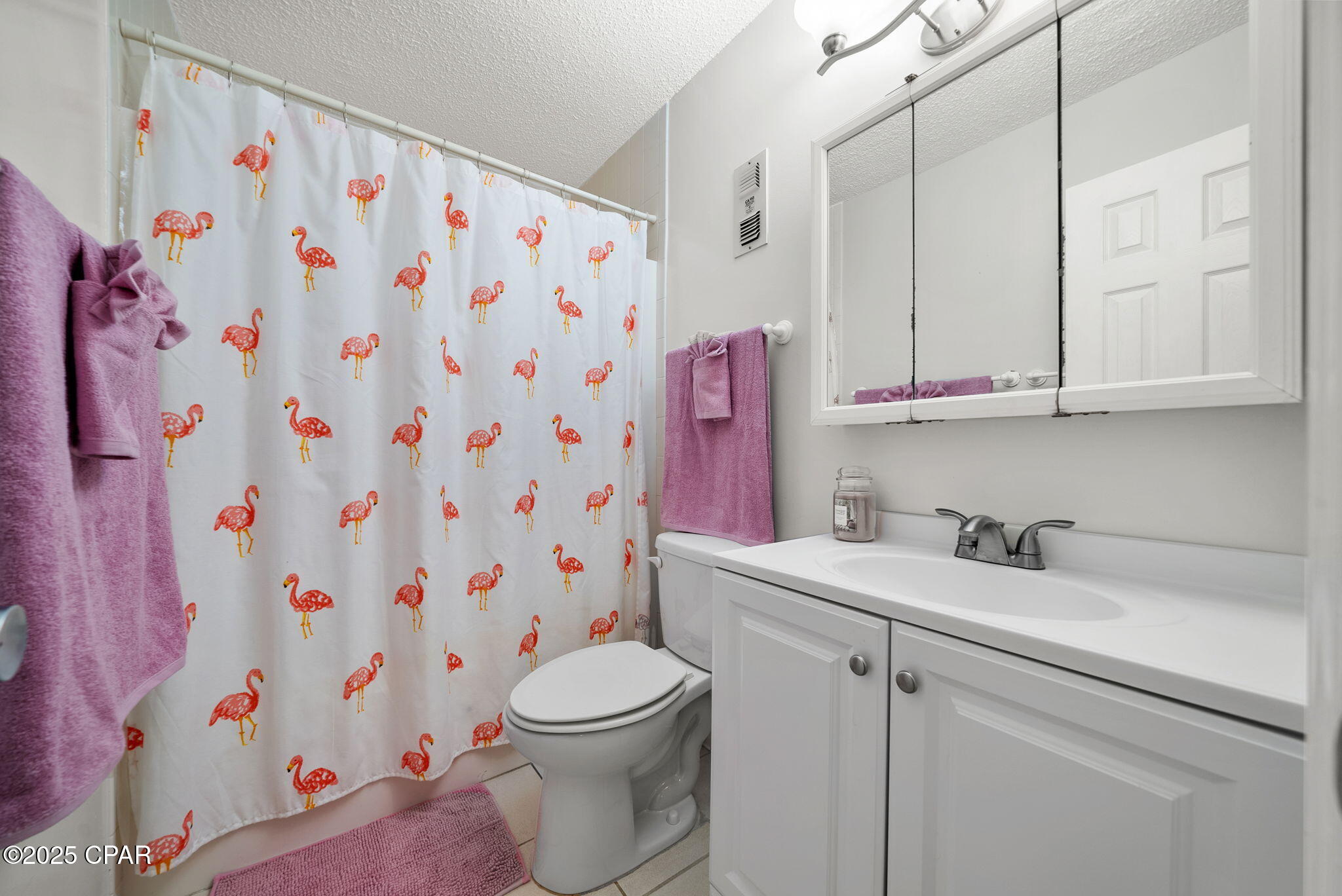 Image 18 For 8727 Thomas Drive B17