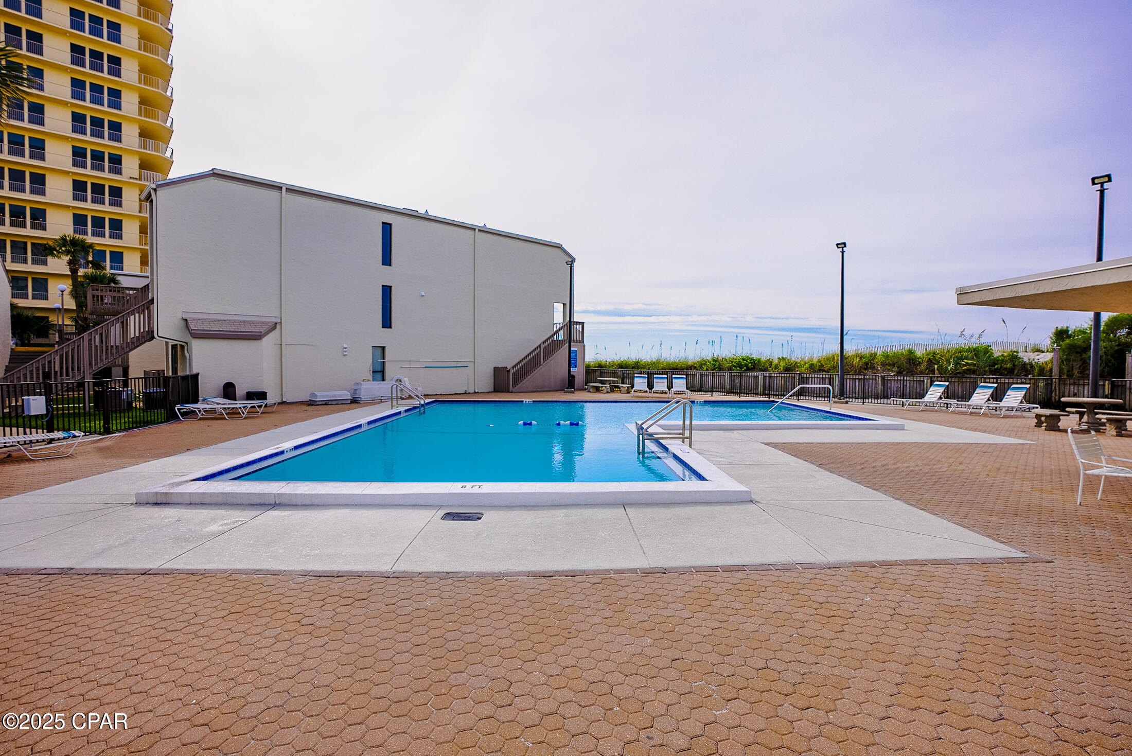 Image 26 For 8727 Thomas Drive B17