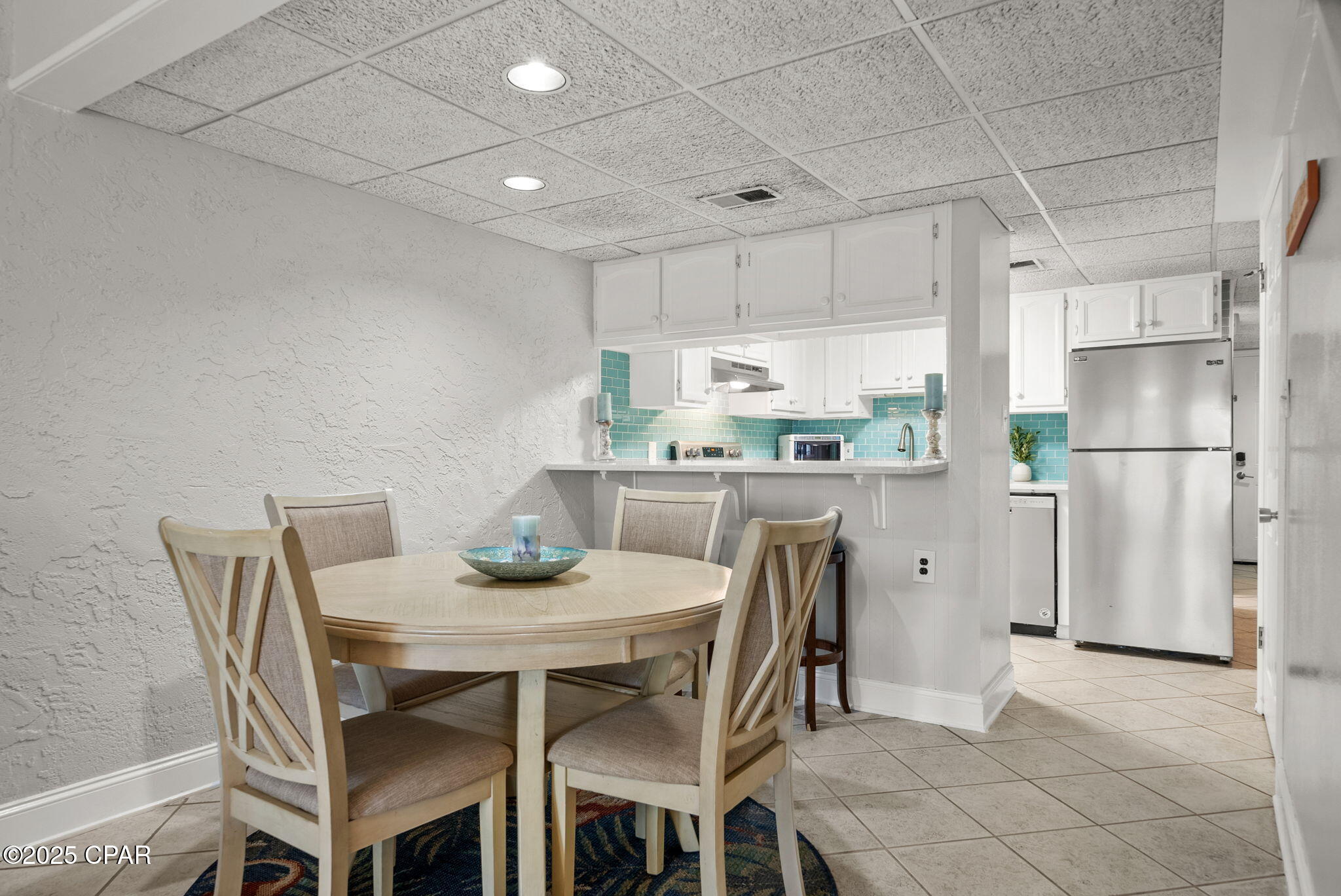 Image 6 For 8727 Thomas Drive B17