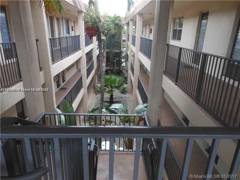 Royal Palm Gardens Condo