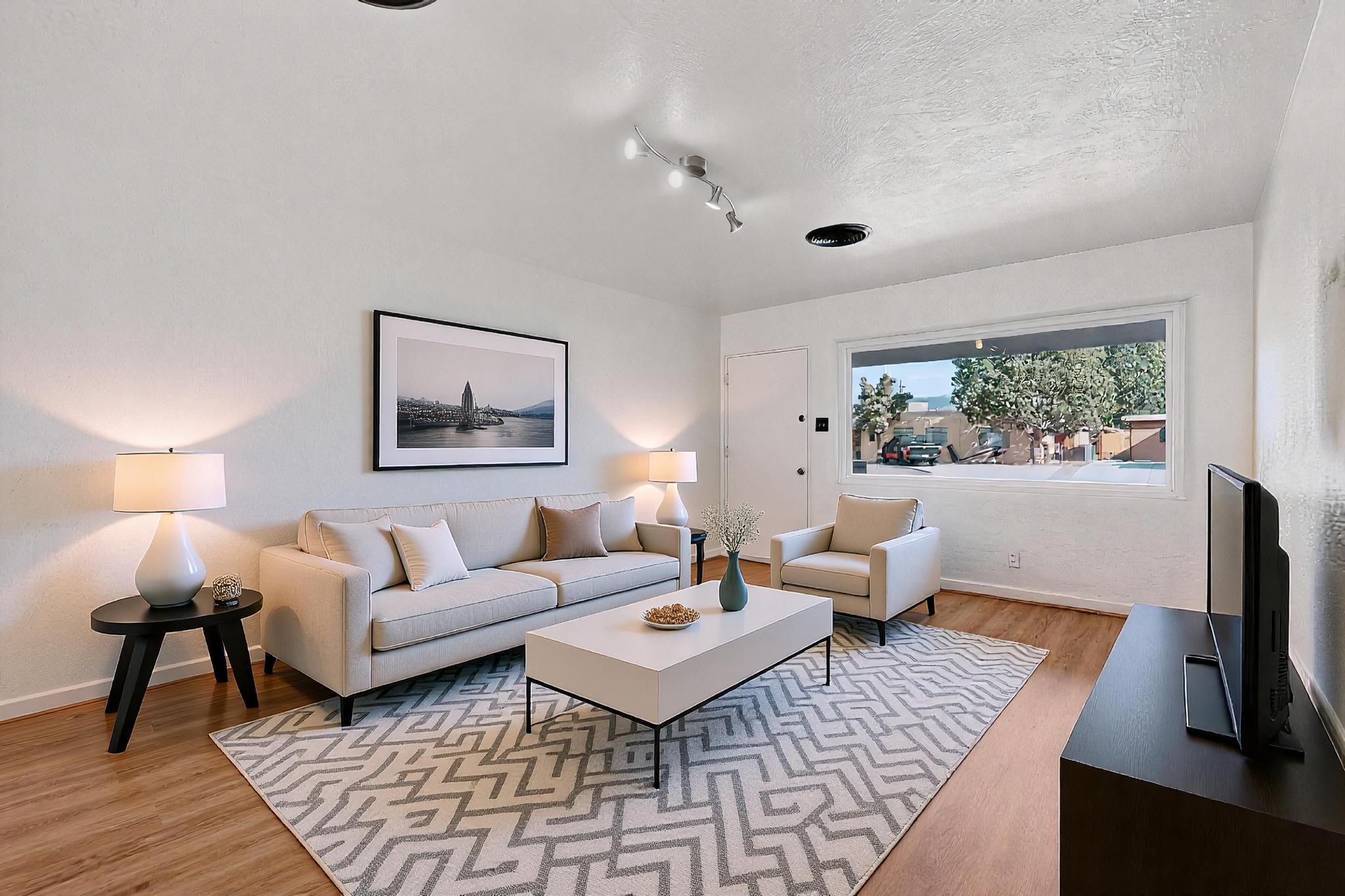 2133 Madeira Drive, Albuquerque NM 87110