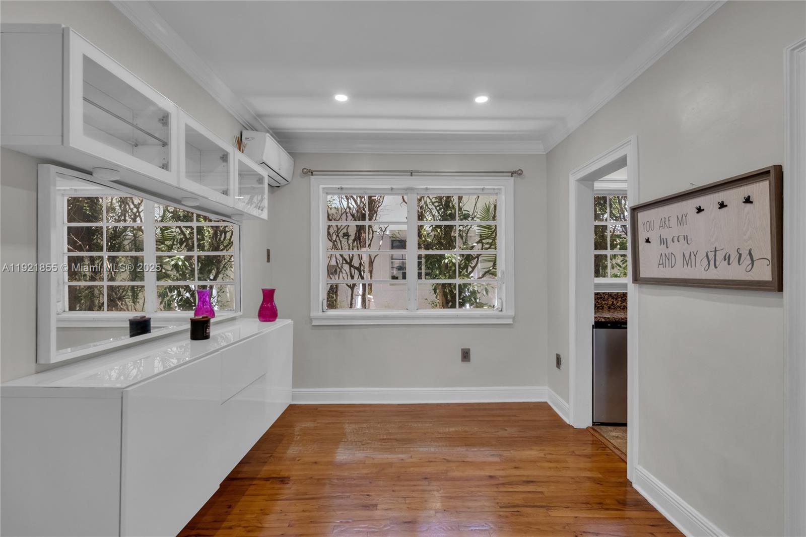 Homes for sale in Miami Beach, FL | 1605 Lenox Ave #1605-5, Miami Beach, FL 33139 | MLS# A11921855