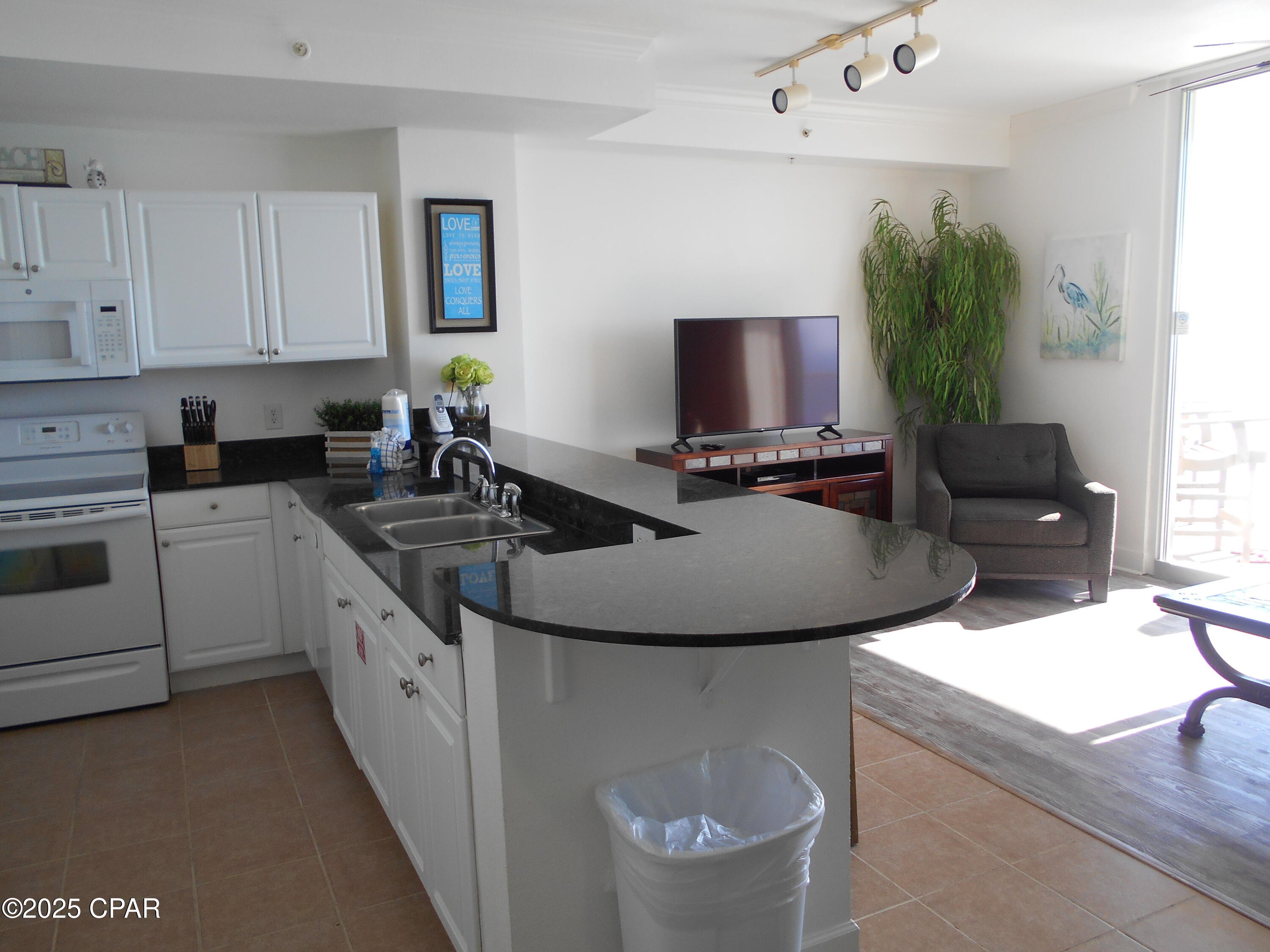 Image 7 For 16819 Front Beach Road 1506