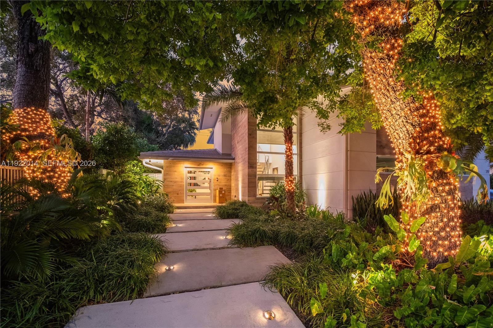 Bay Heights 1St Addn