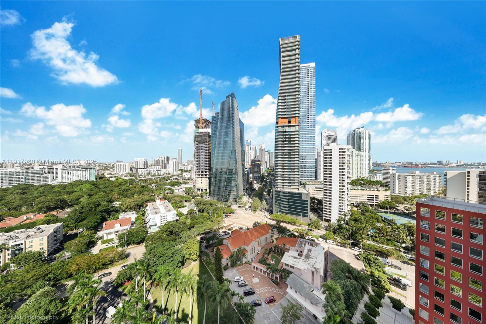 Apartamento à Venda em Miami, FL