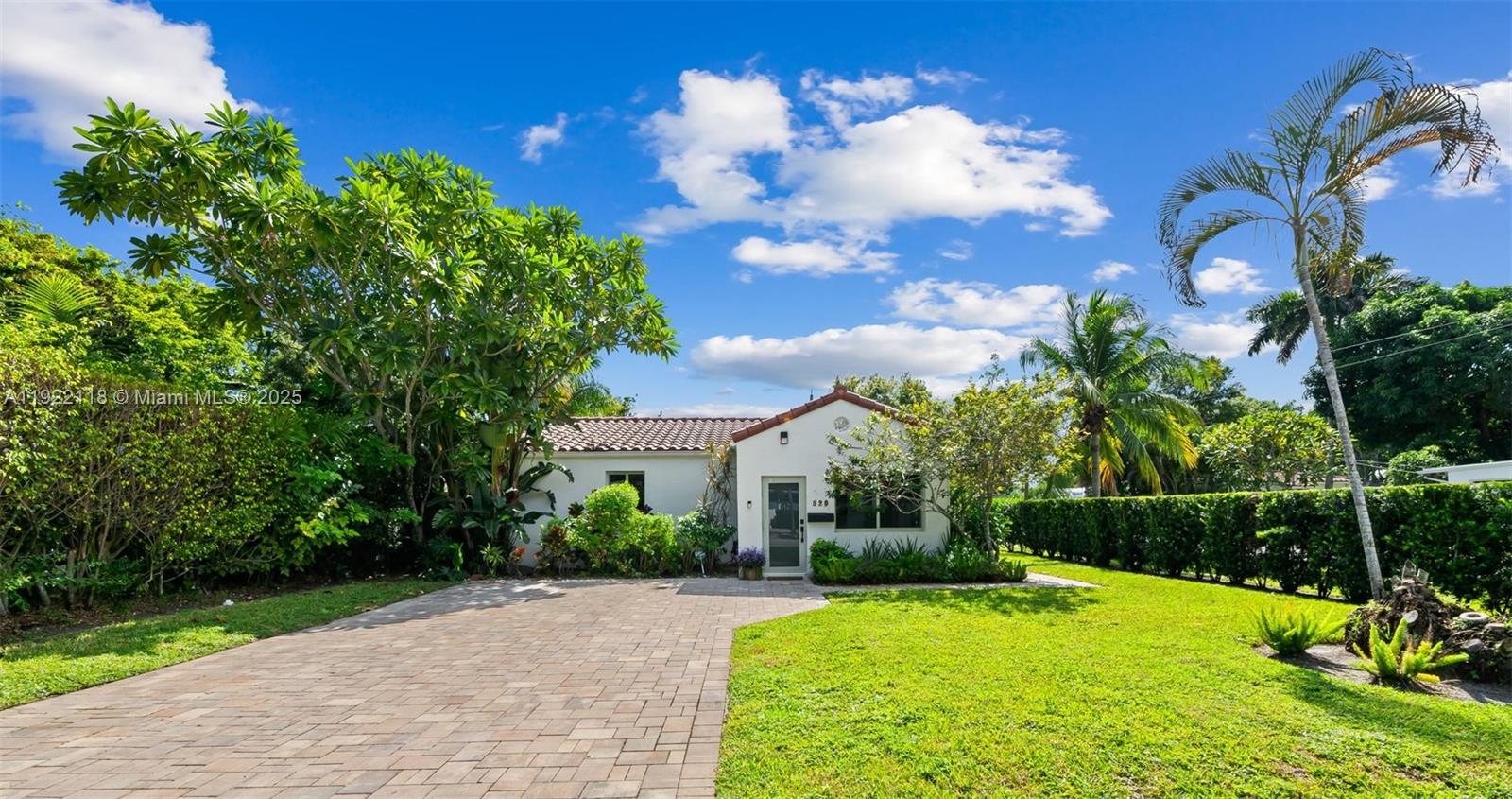 Croissant Park South Rive