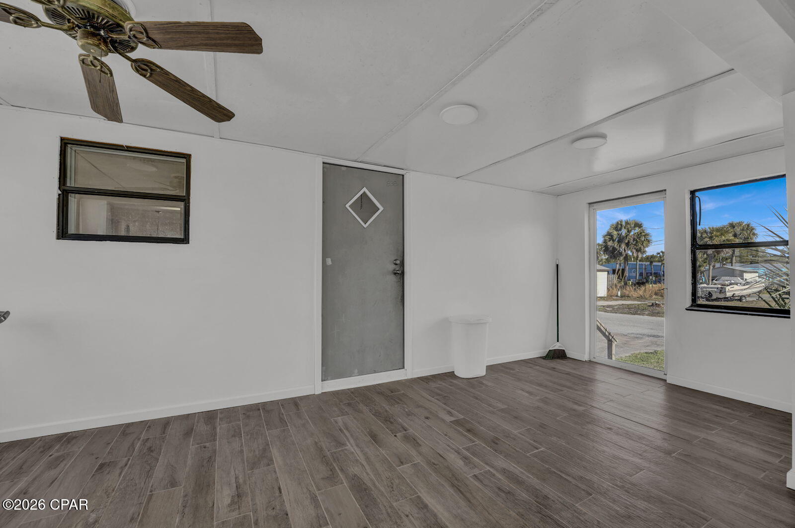 Image 28 For 838 Linda Lane