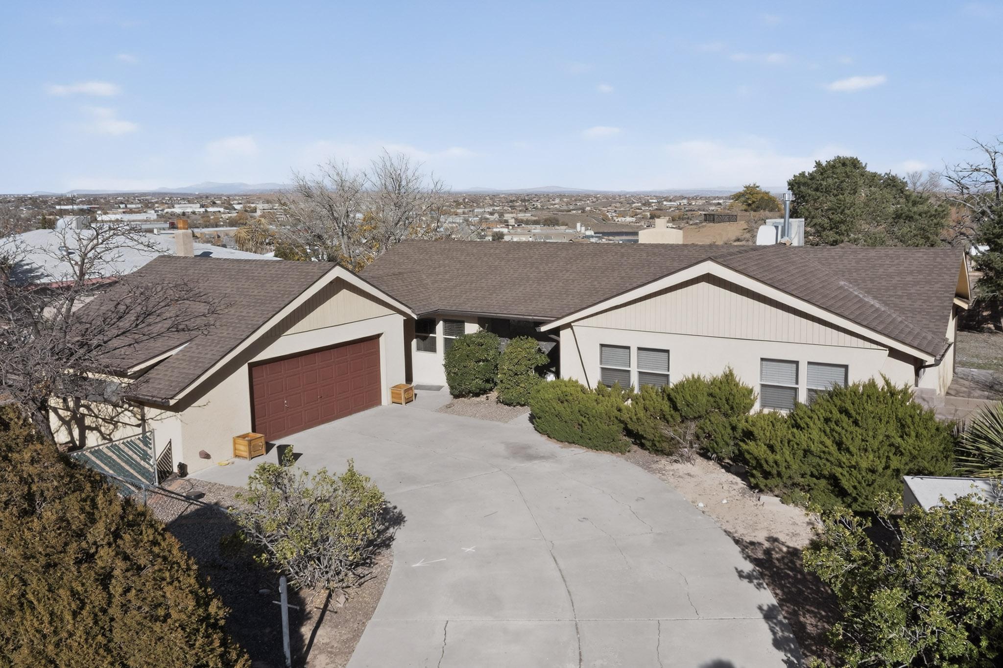 4815 Leon Grande Avenue, Rio Rancho NM 87124