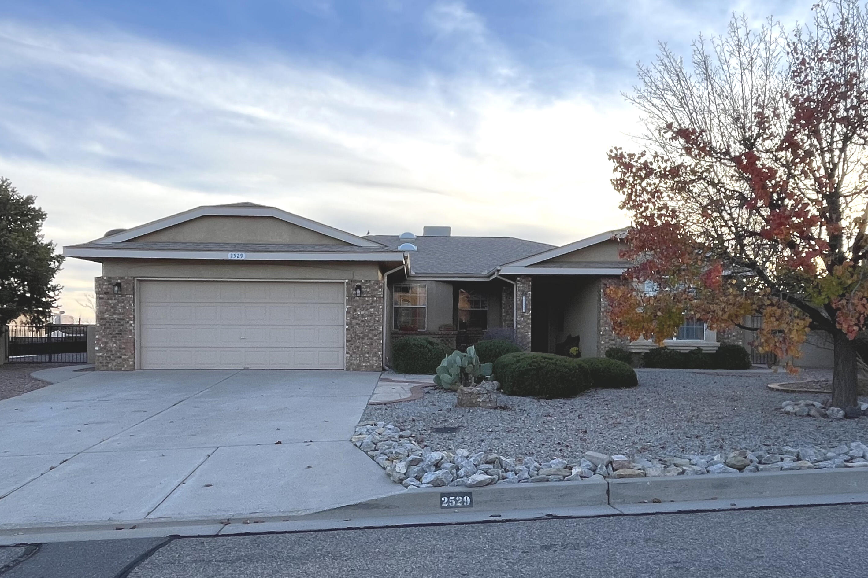 2529 Manzano Loop, Rio Rancho NM 87144