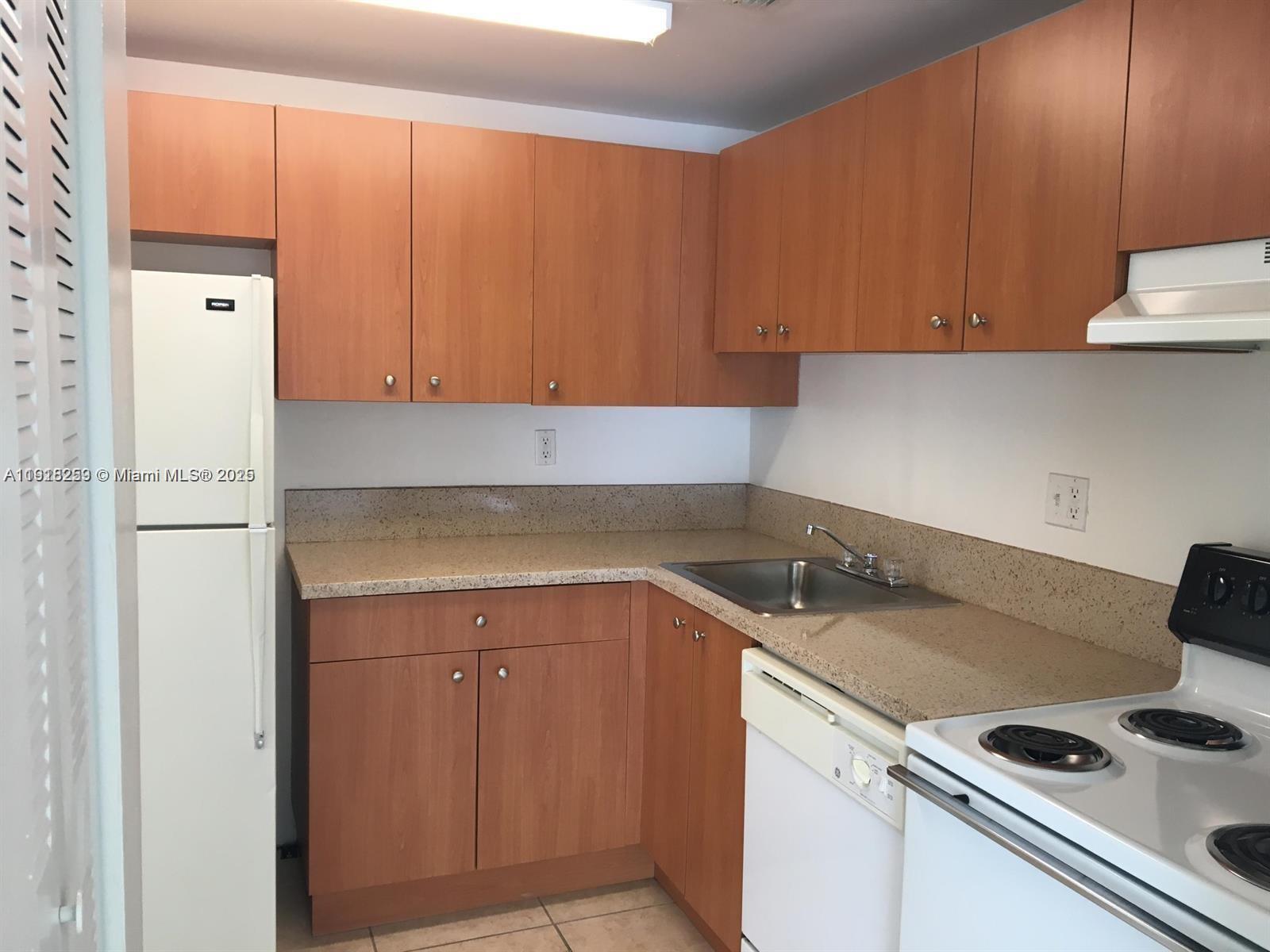 Clear Lake Palms Condo