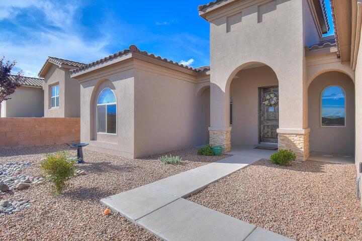 Homes for sale in Rio Rancho, NM | 7201 Hapsburg Rd Ne, Rio Rancho, NM 87144 | MLS# 1095109