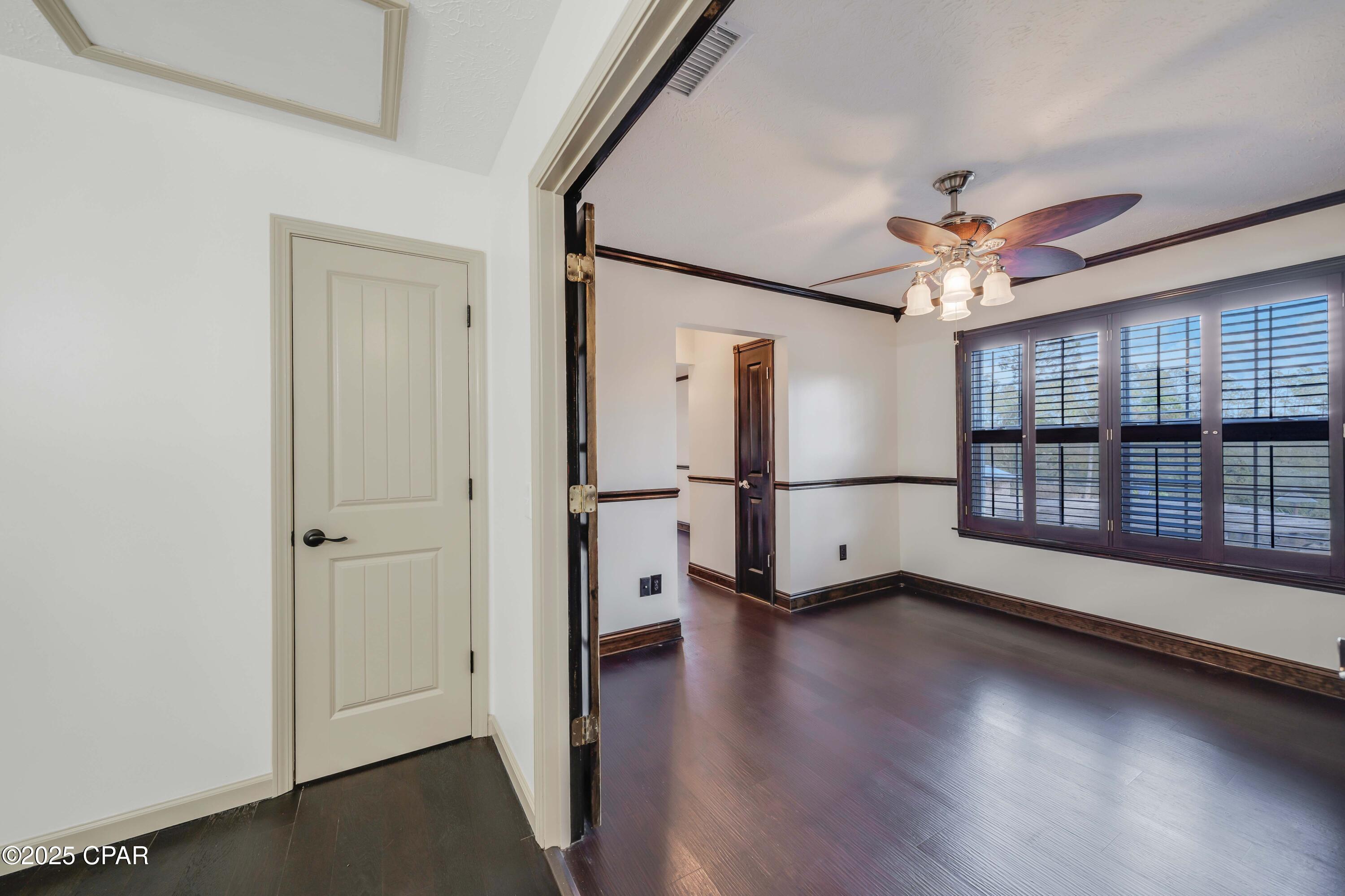 Image 29 For 8508 Holland Road