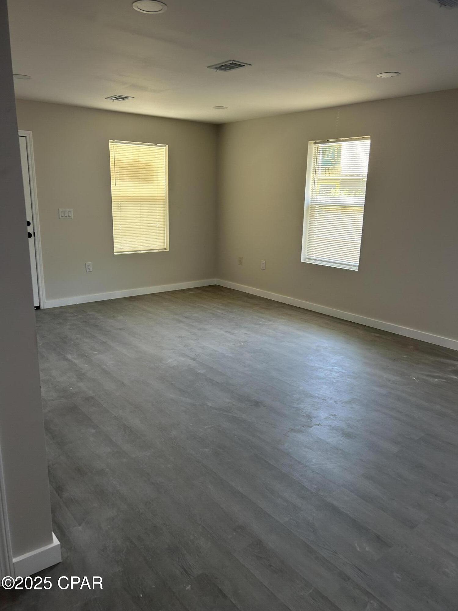 Image 3 For 1007 Cone Avenue