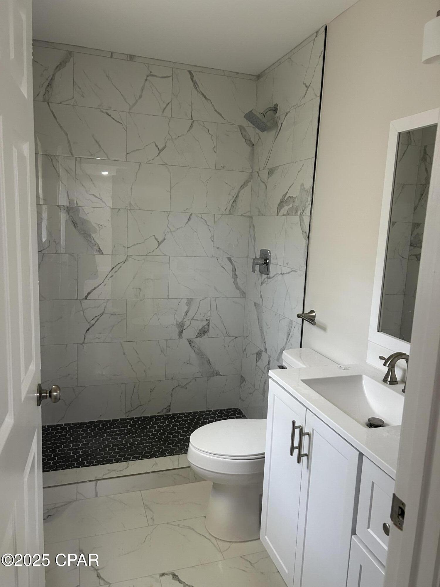 Image 5 For 1007 Cone Avenue