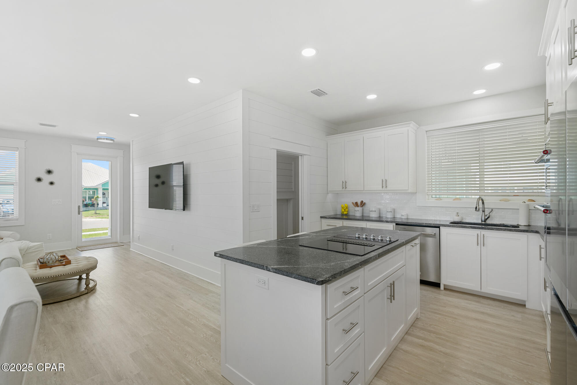 Image 12 For 112 St Frances Street