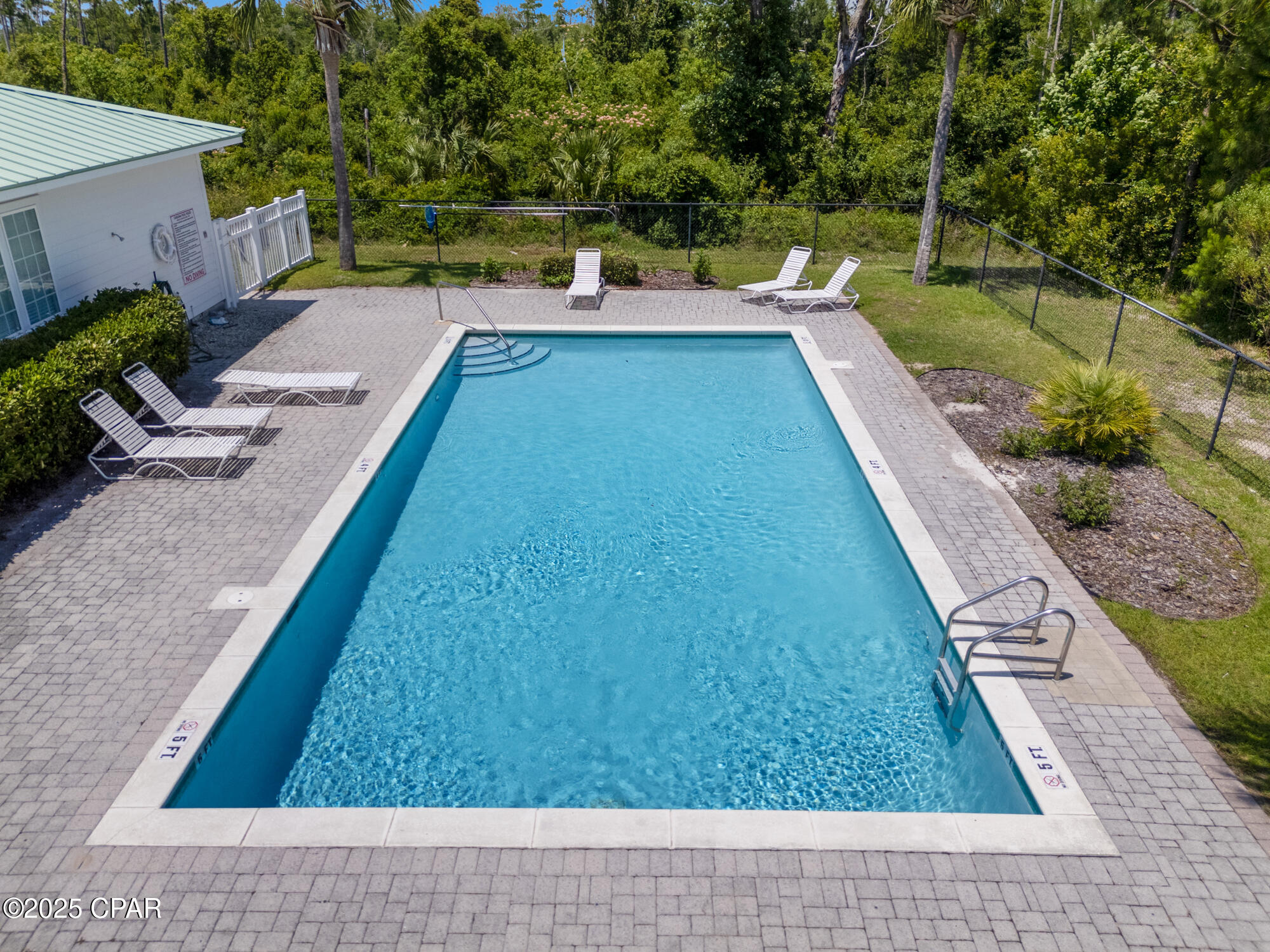 Image 40 For 112 St Frances Street