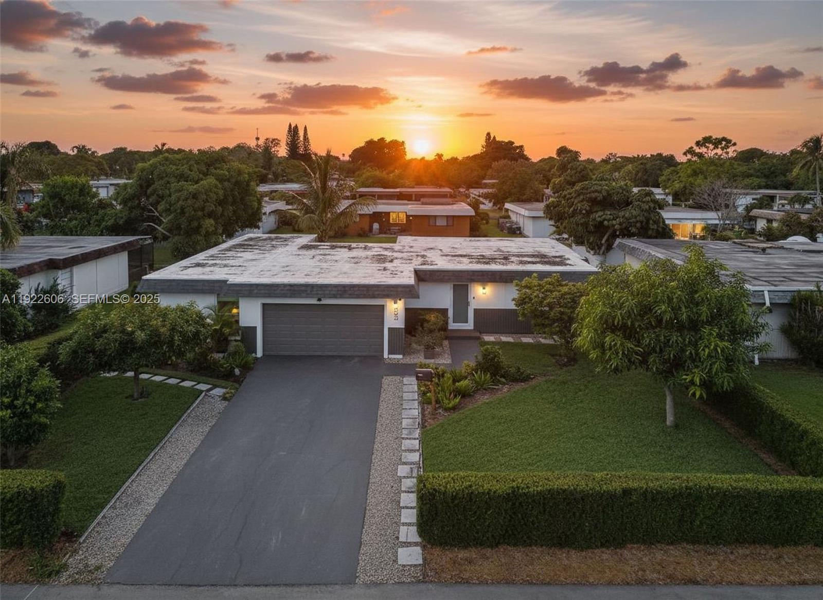 Mainlands Of Tamarac Lake