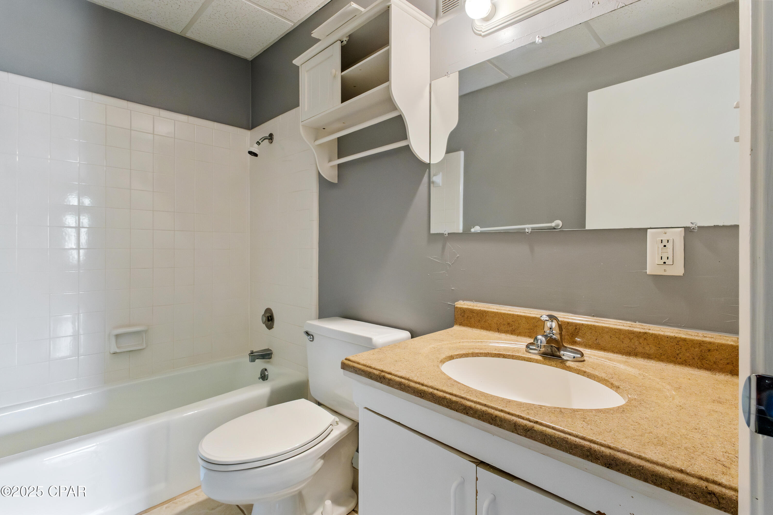 Image 13 For 105 Allen Avenue 61