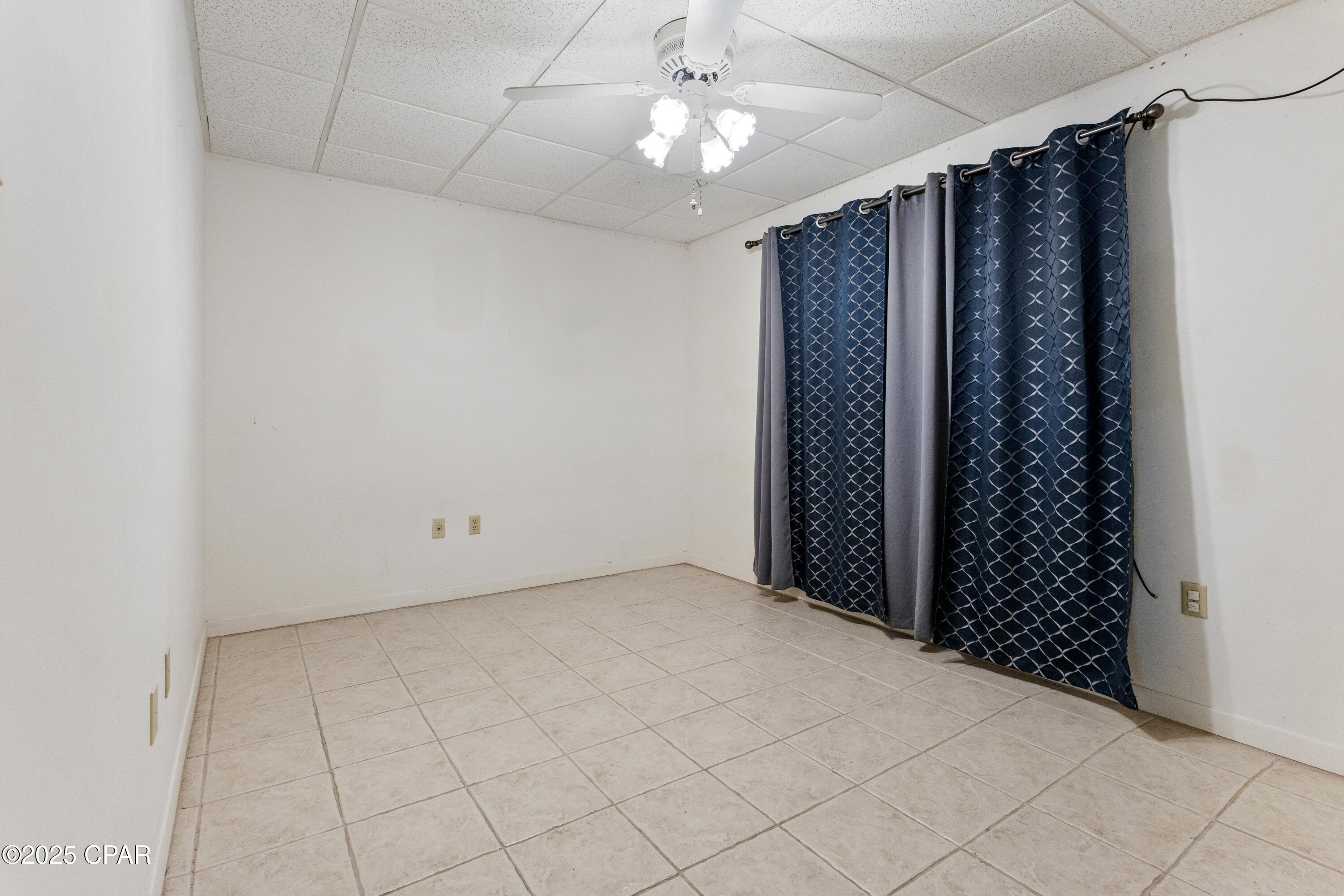 Image 15 For 105 Allen Avenue 61