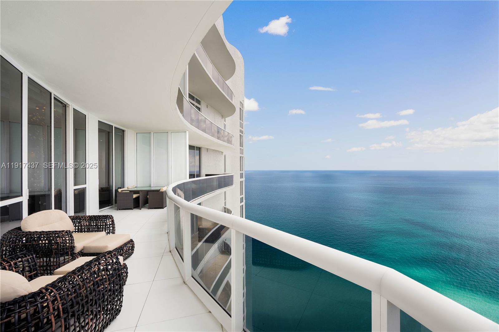Apartamento en Venta en Sunny Isles Beach, FL