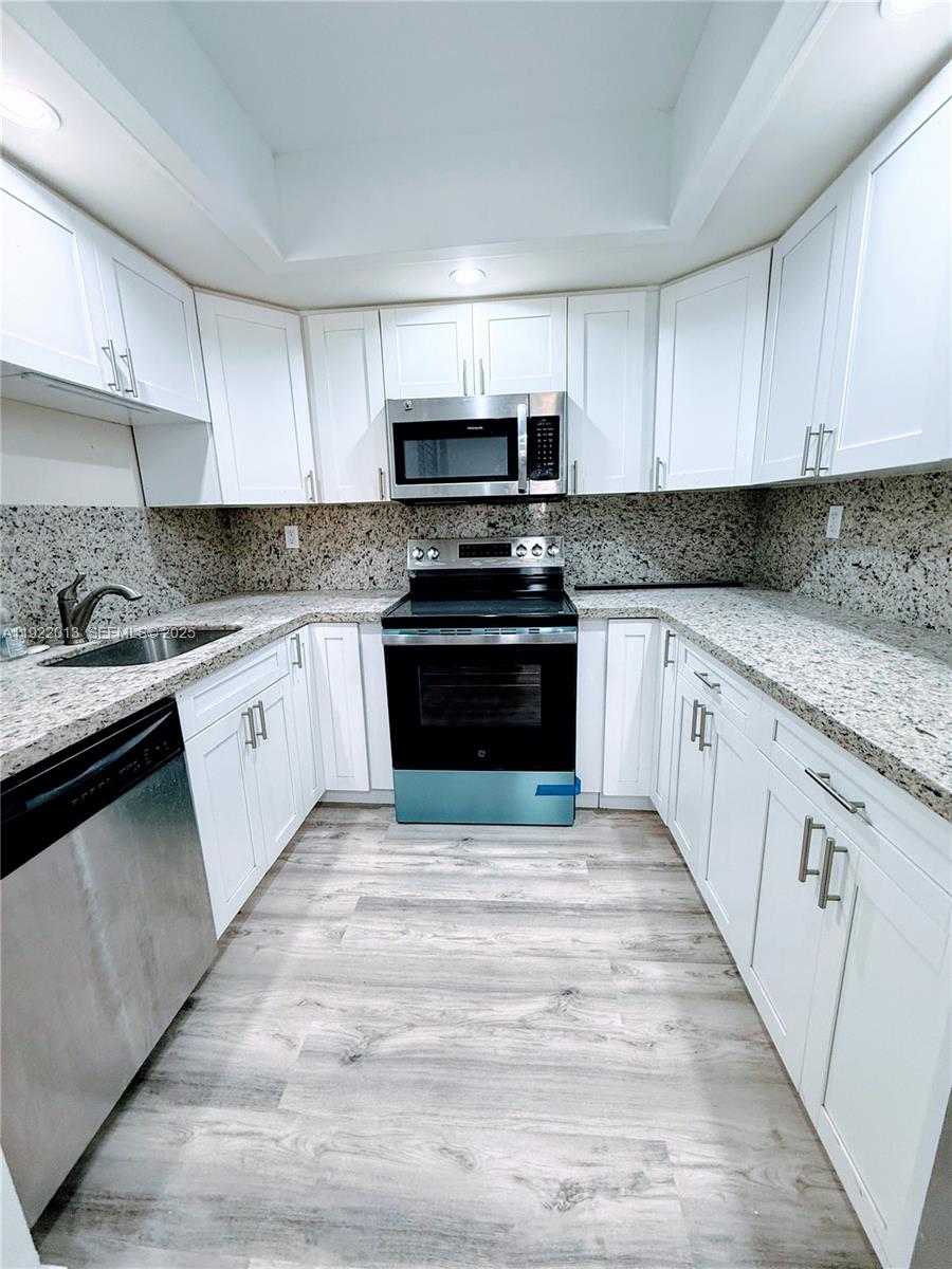 Kenland Bend North Condo