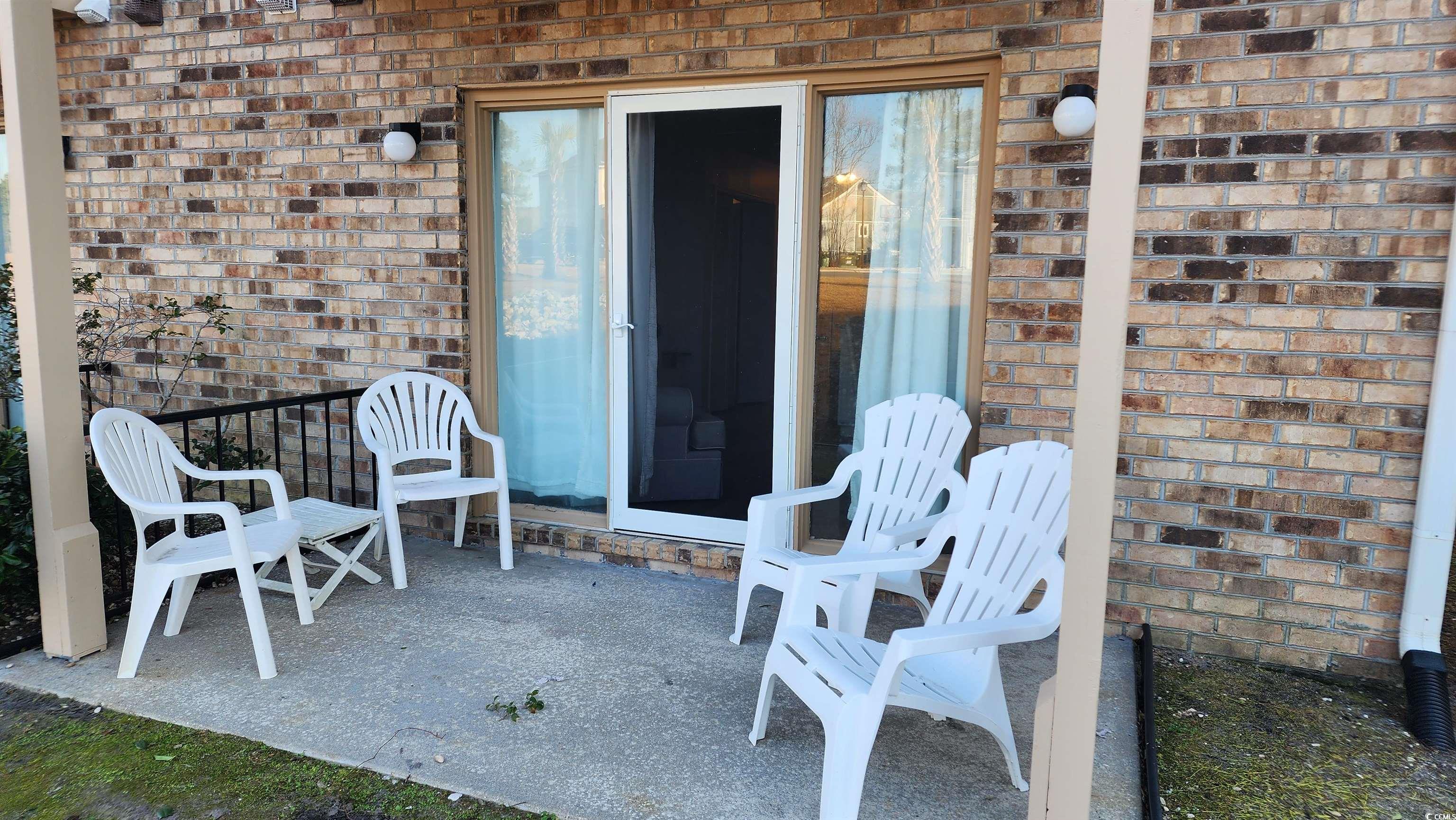 210 Double Eagle Dr. 