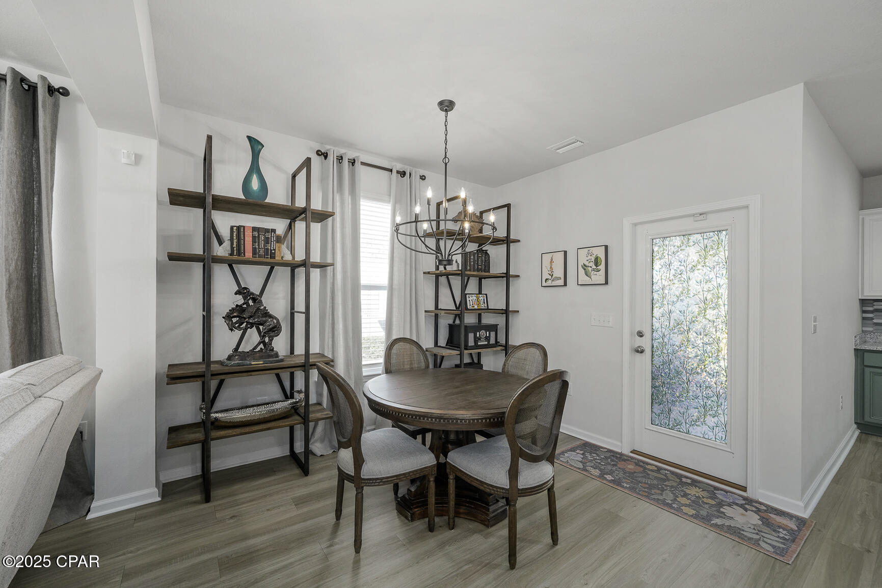 Image 6 For 606 Tide Water Drive