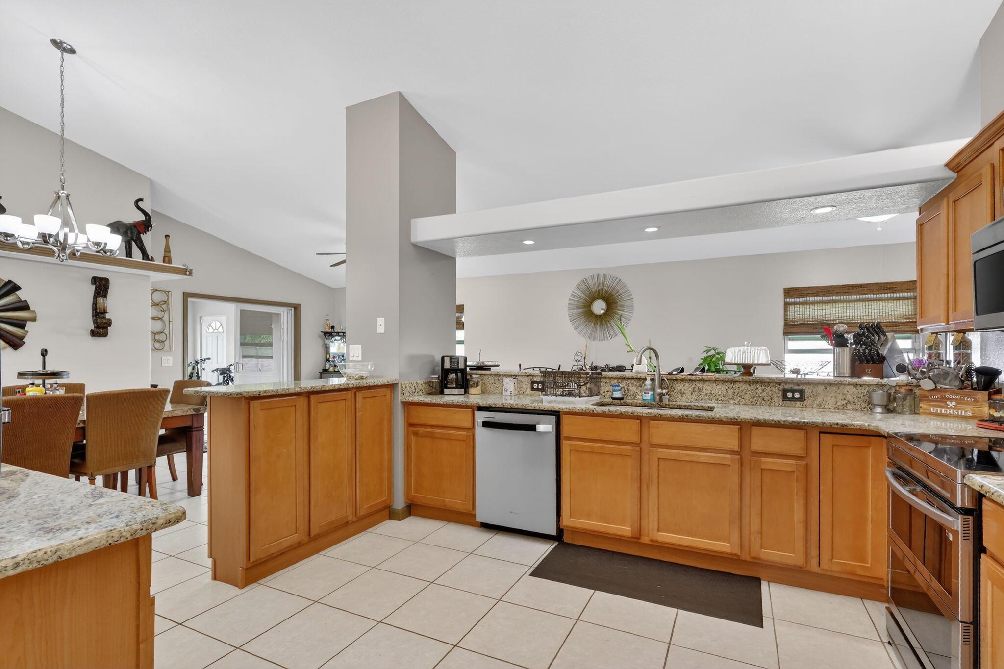 Photo 11 of home located at 557 SW Halkell Avenue, Port St Lucie FL