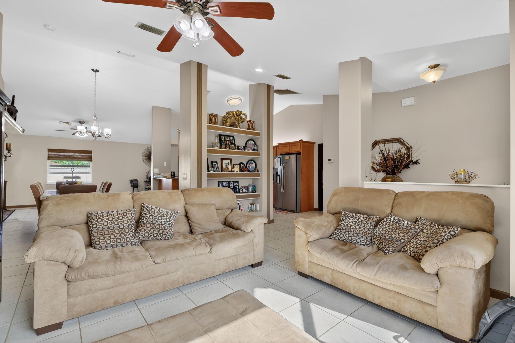 Photo 7 of home located at 557 SW Halkell Avenue, Port St Lucie FL