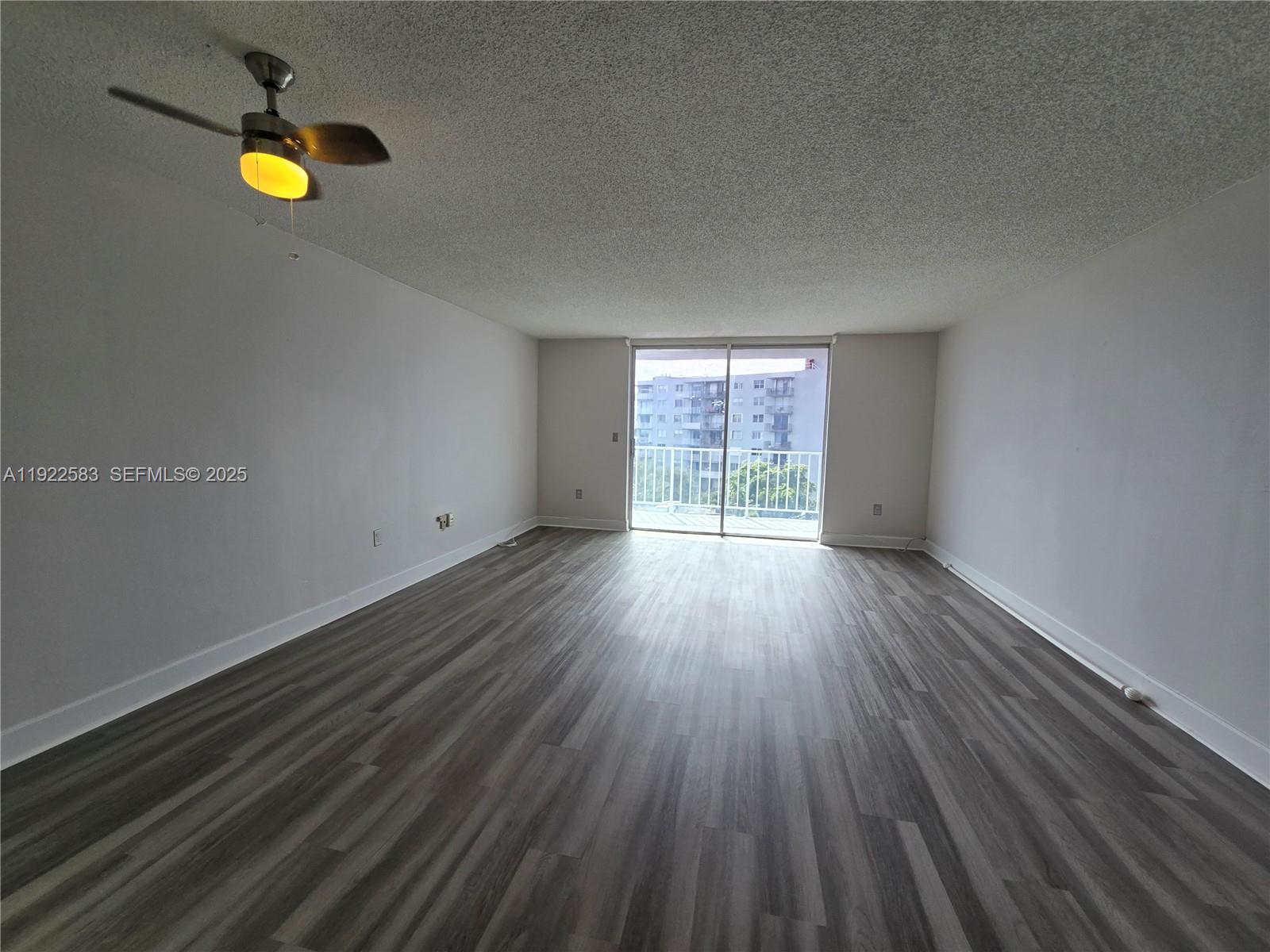 Three Horizons North Cond