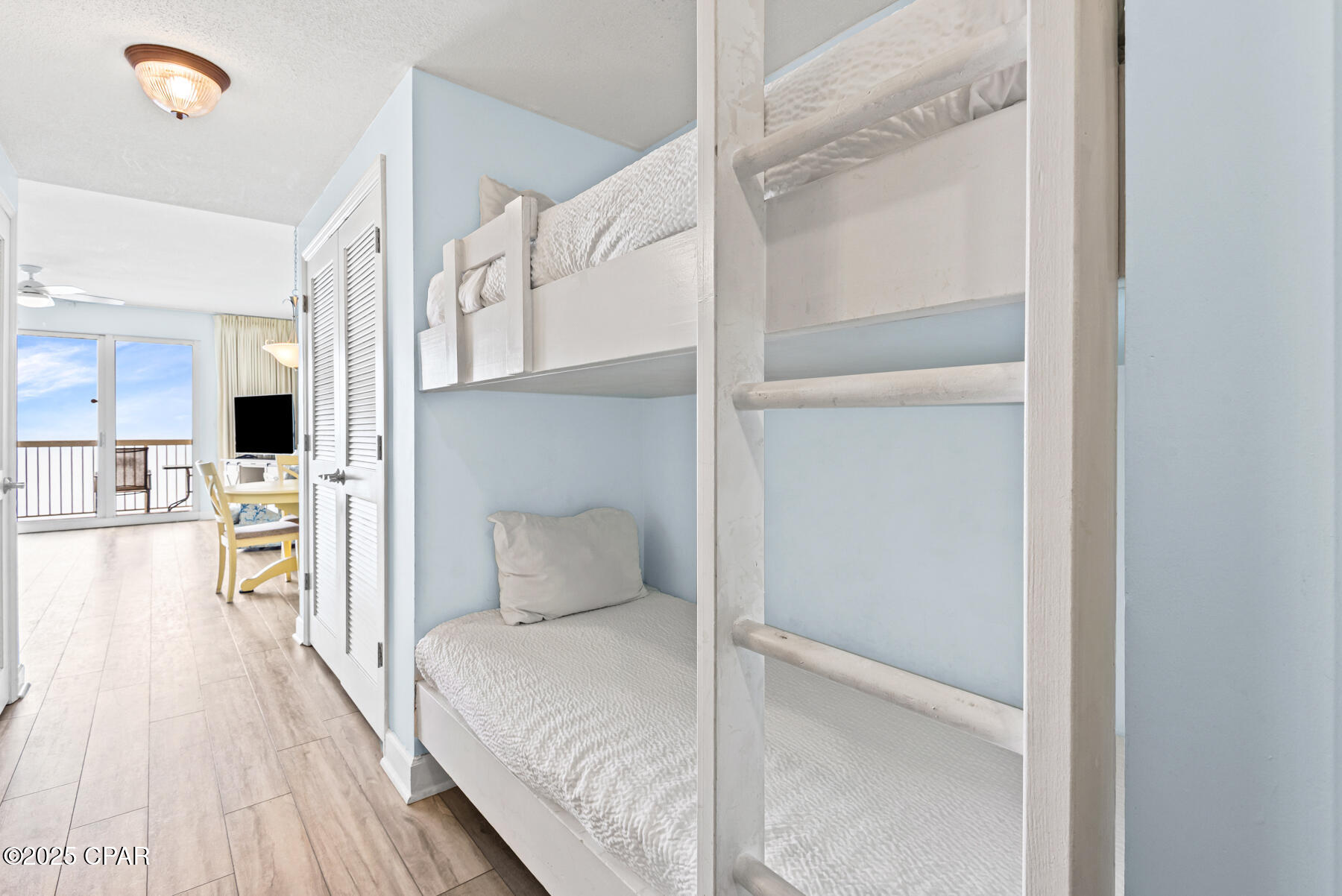 Image 16 For 5115 Gulf Drive 1102