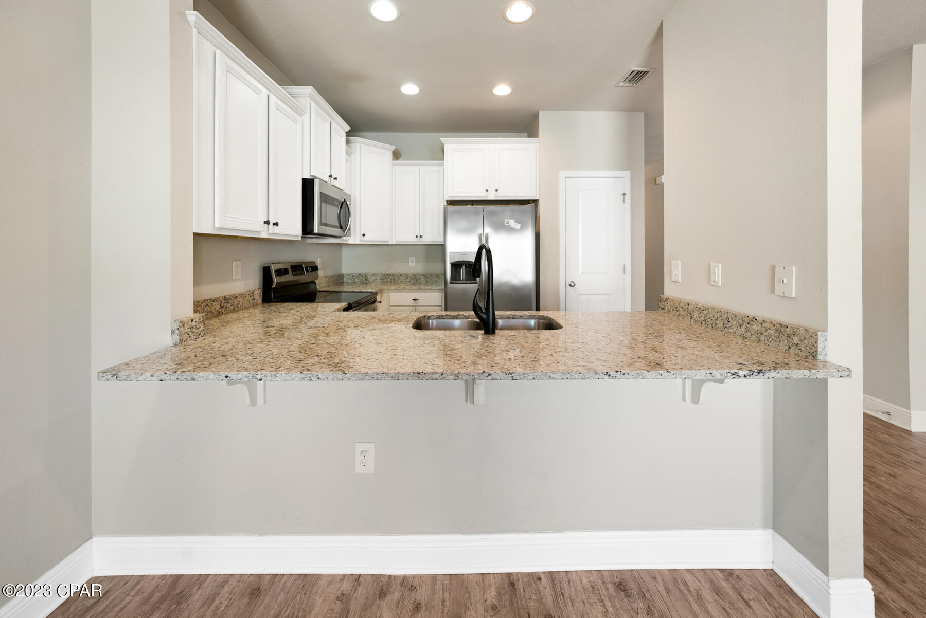 Image 2 For 324 Sand Oak Boulevard