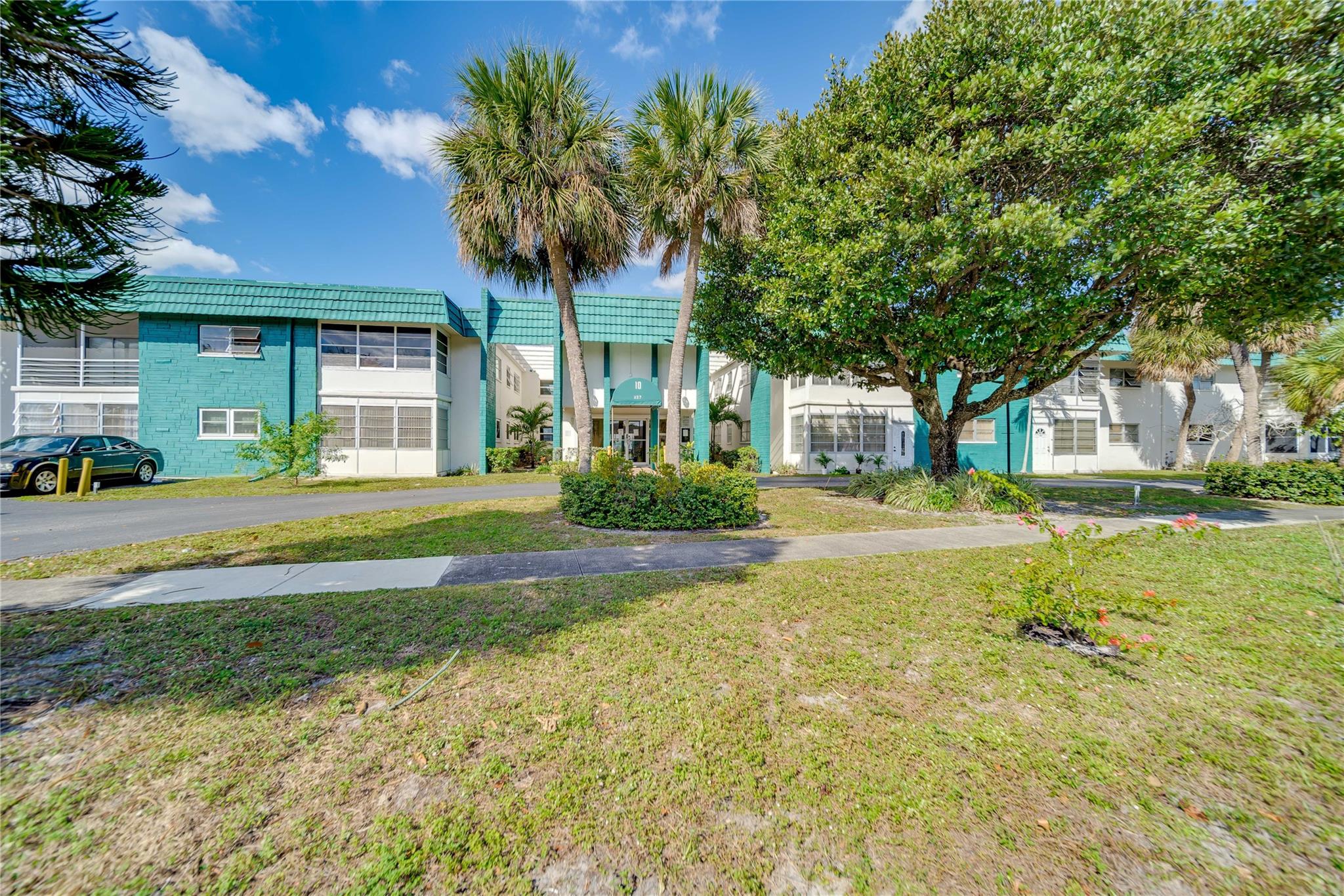 Castle Apartments #10