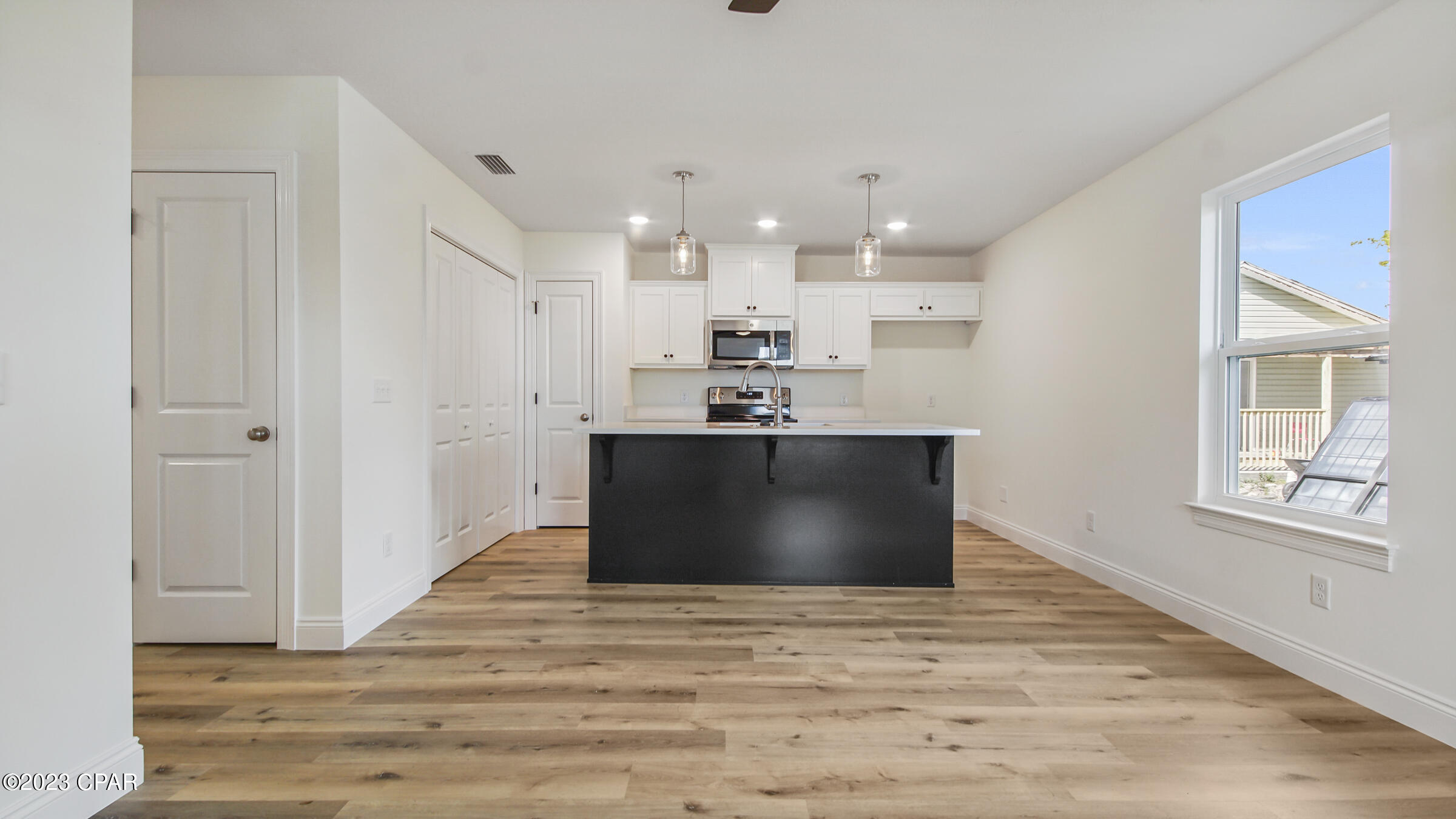 Image 5 For 908 Mulberry Avenue A