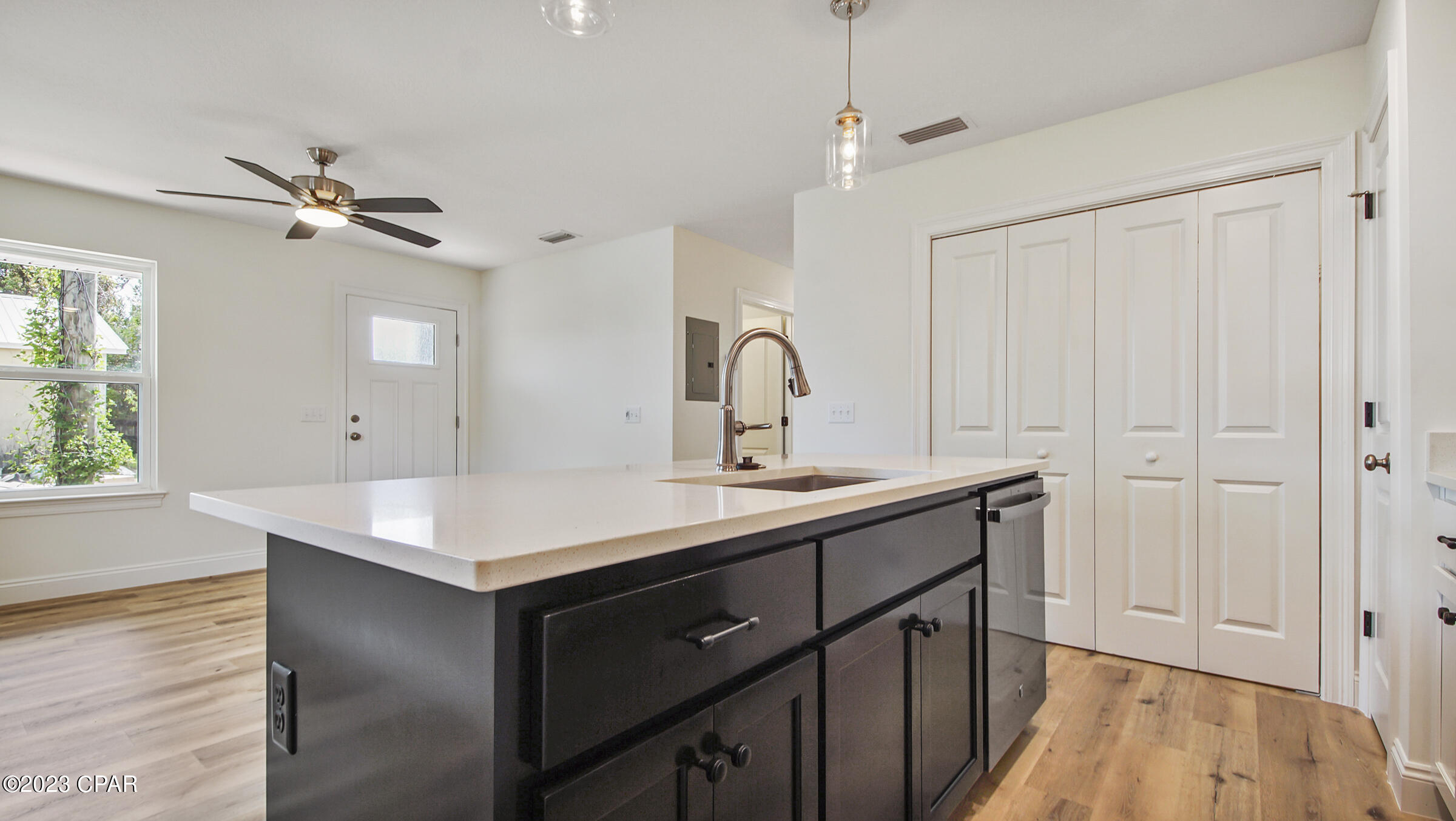 Image 7 For 908 Mulberry Avenue A